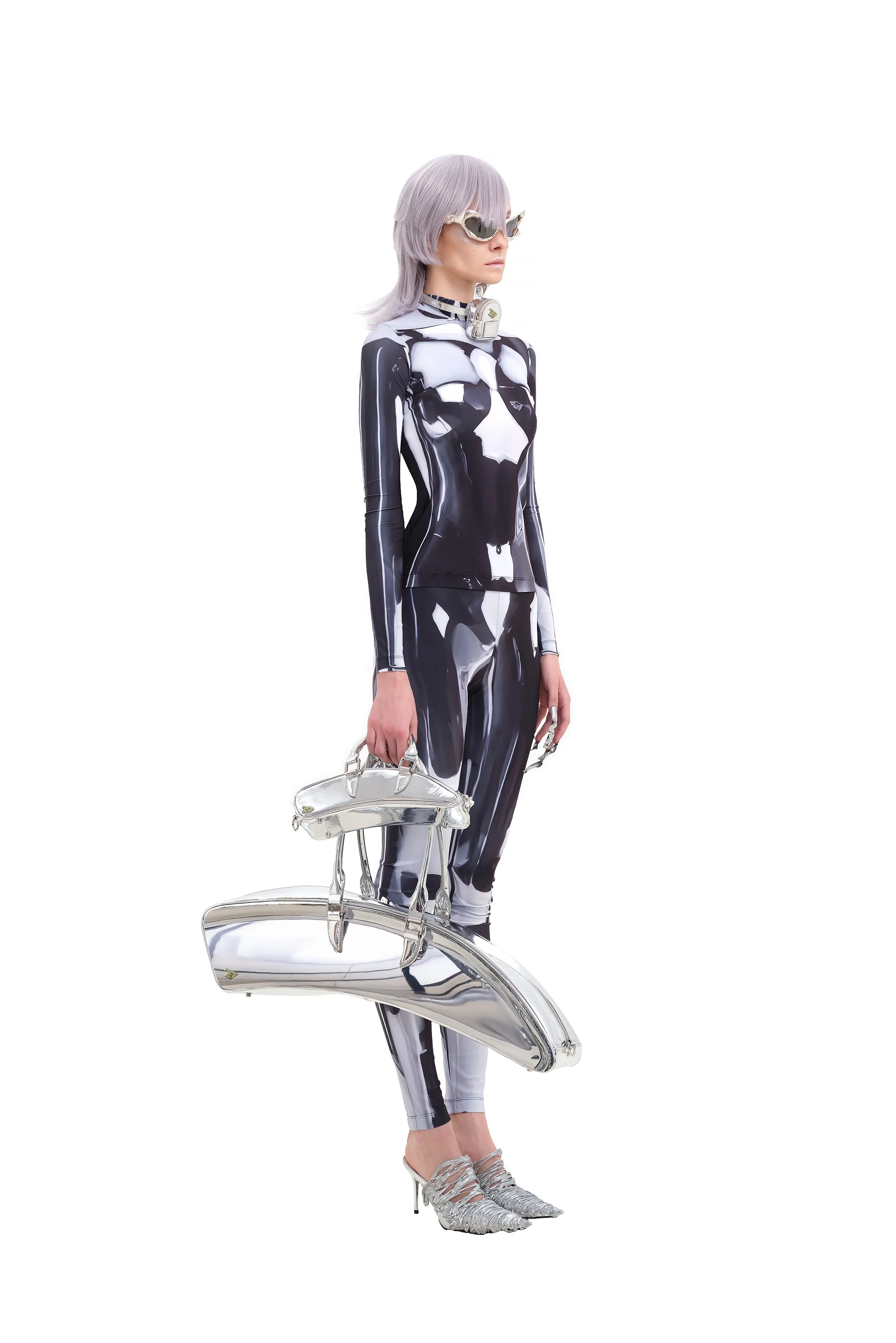 LOOK 28