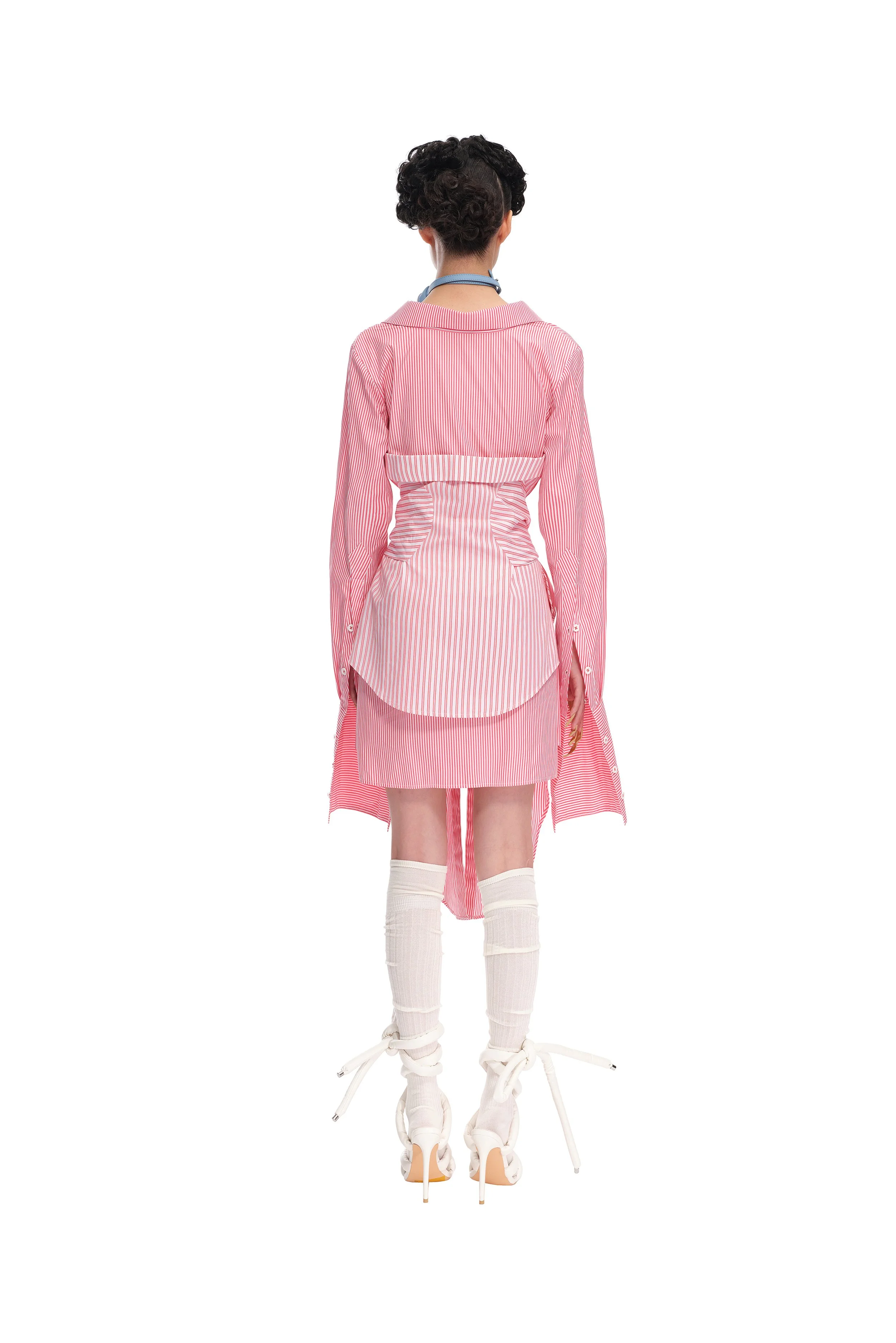 LOOK 19
