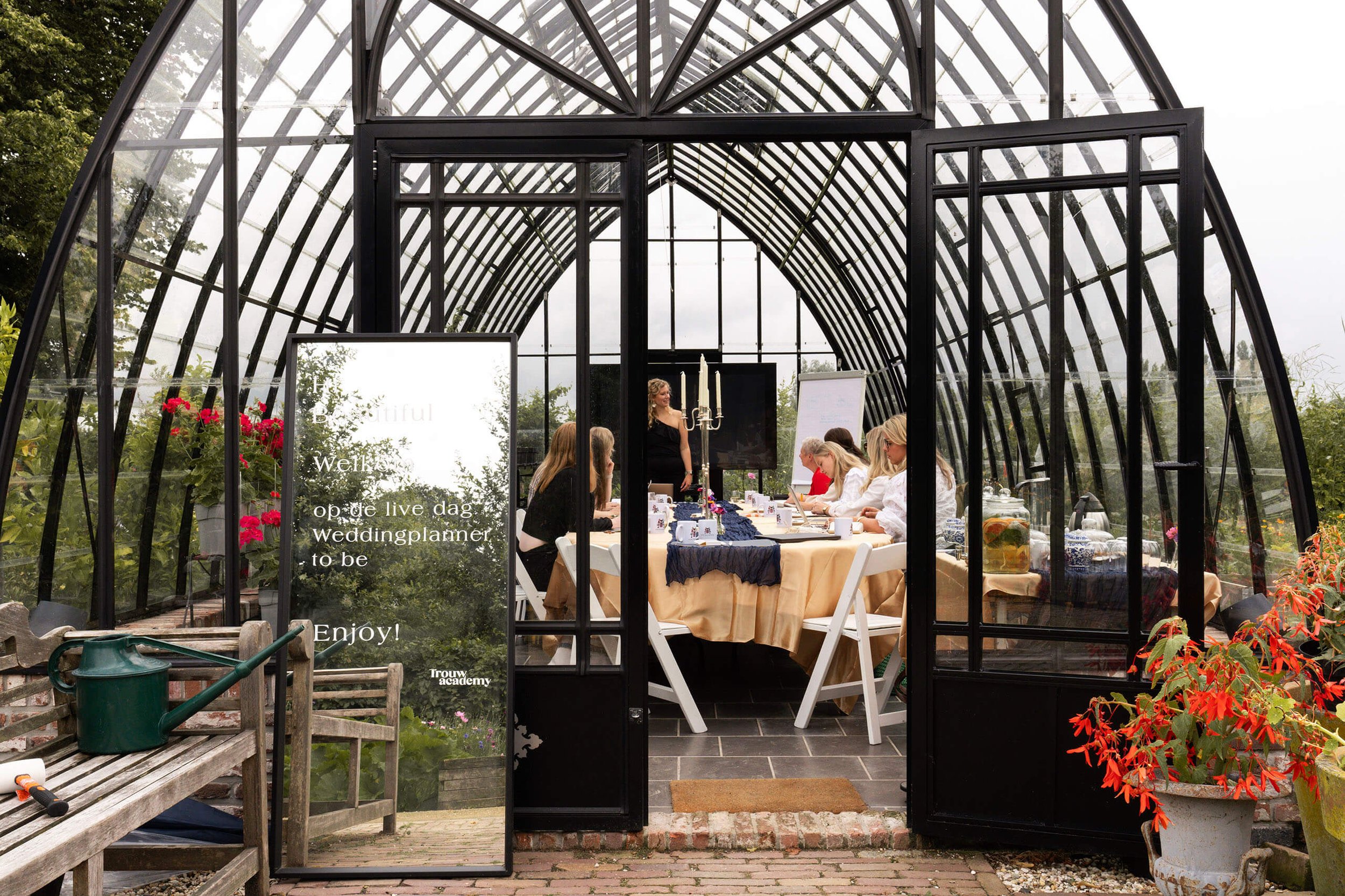 Huis te Jaarsveld - Conservatory Meeting DSC09479 LR.jpg