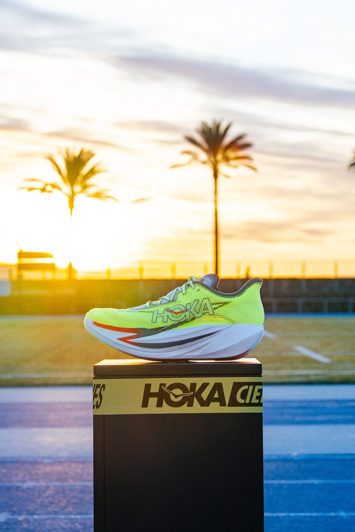HOKA SPEED BCN EDIT-3.png