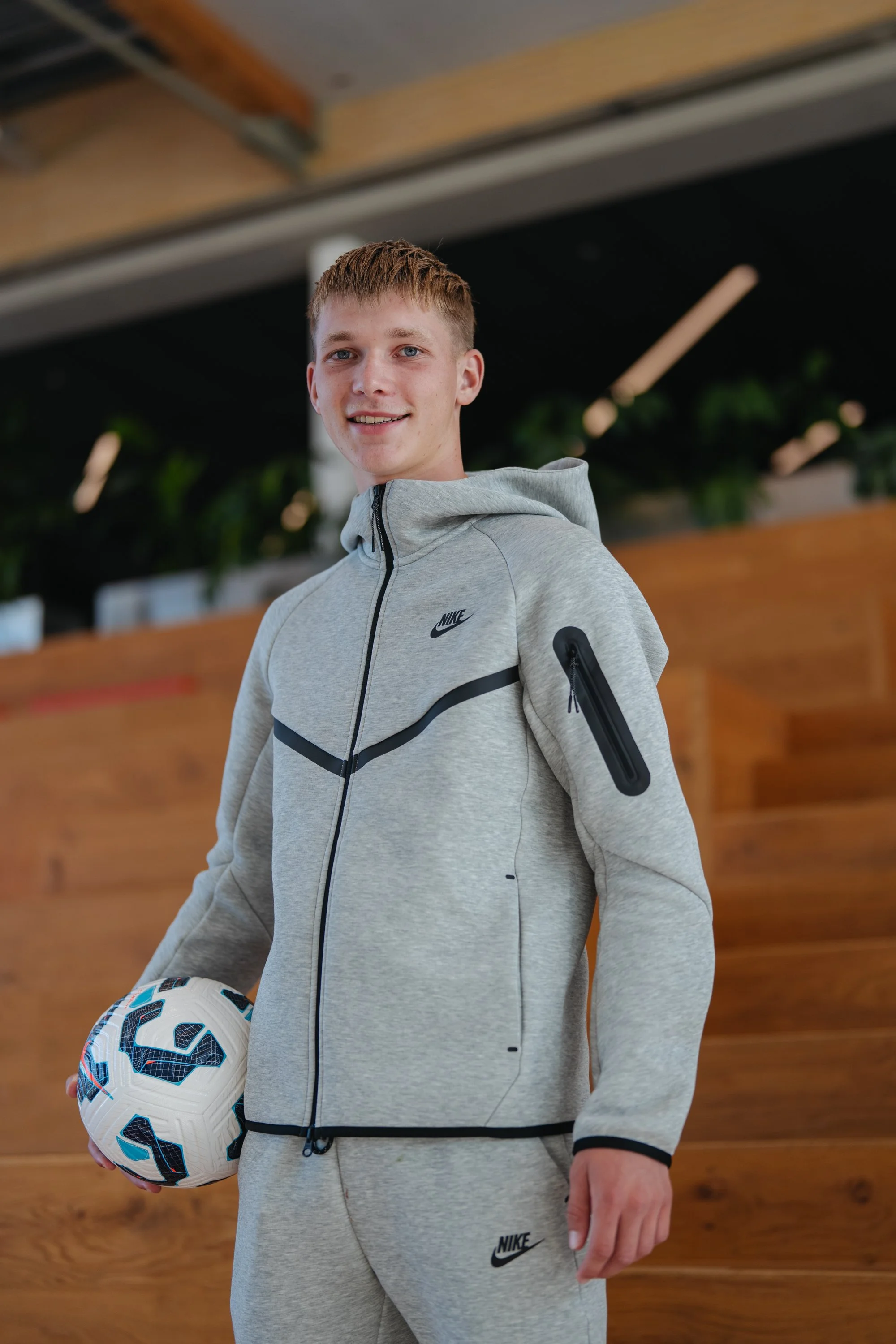 Xavi Hak - Nike HQ - Sep 2025_18_by Isabell Janssen - Outsider.i_.JPG