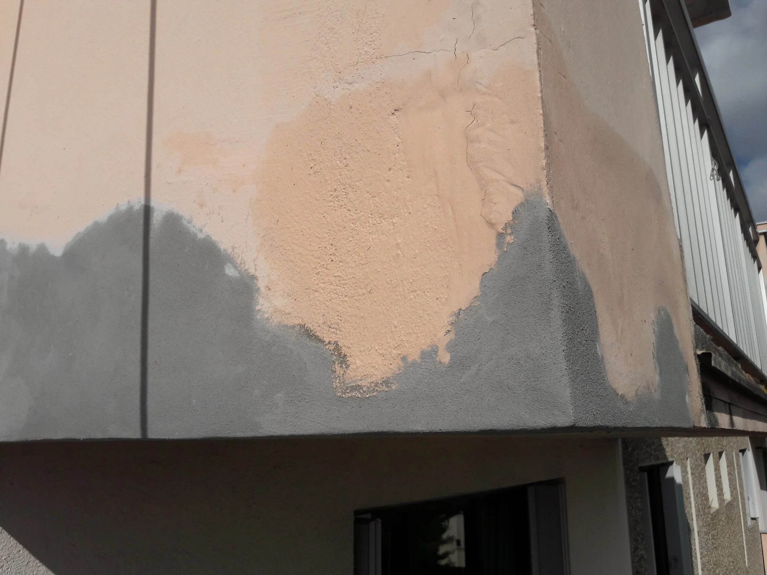 Reprises Maçonneries Nez de Balcon.jpg