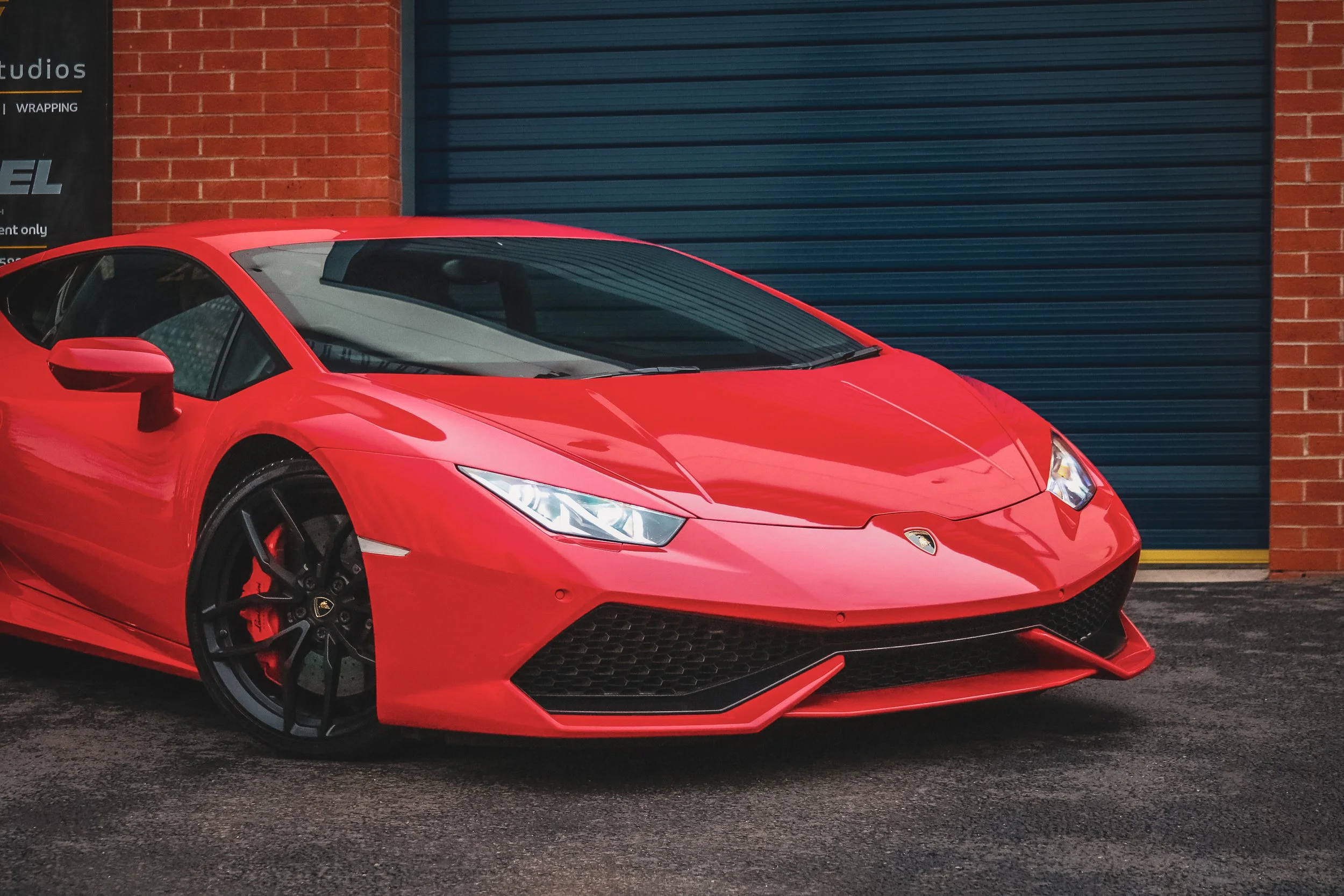 GR LAMBO-02.jpg