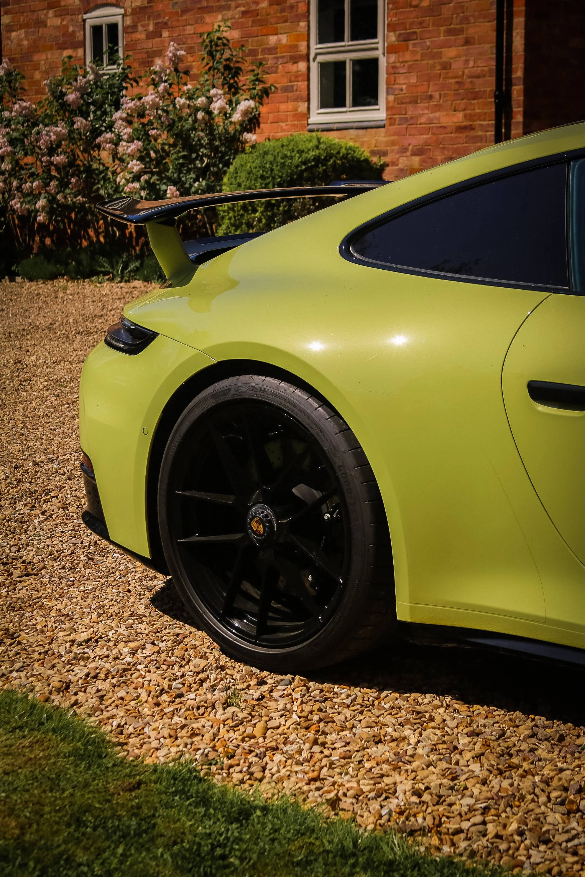 911CARRERA4GTS-10.jpg