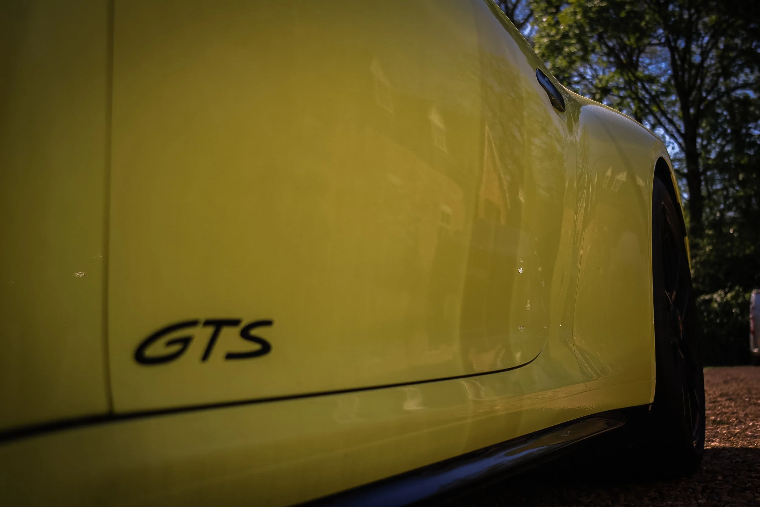 911CARRERA4GTS-17.jpg