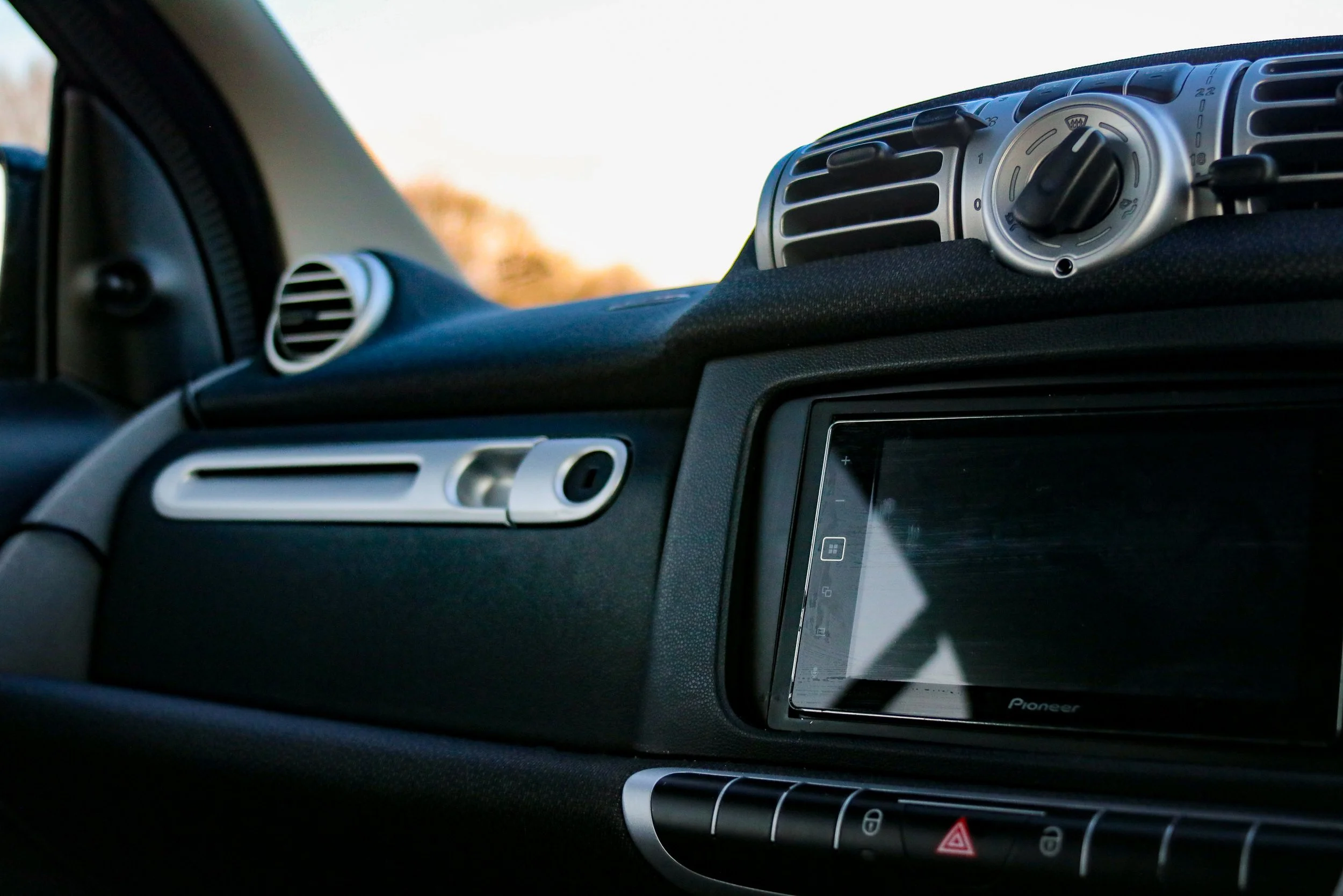Smart Car-03.jpg