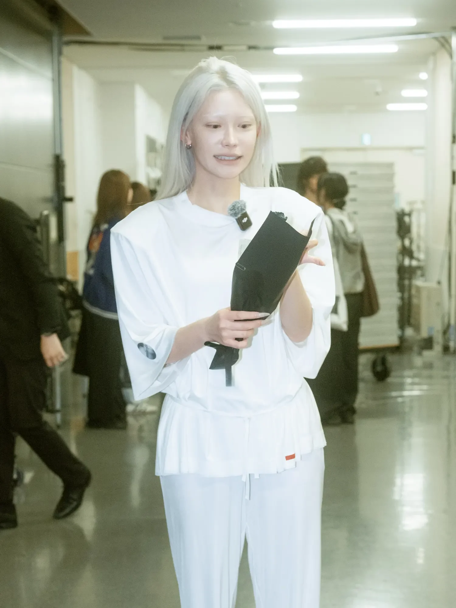 mukcyen_26fw_back stage_changsu-737.webp