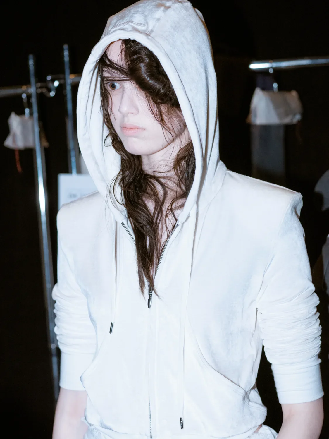 mukcyen_26fw_back stage_changsu-485.webp