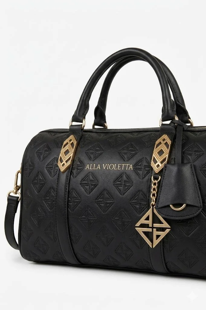 BAULETTO NERA MONOGRAMMATA DETTAGLIO.jpeg