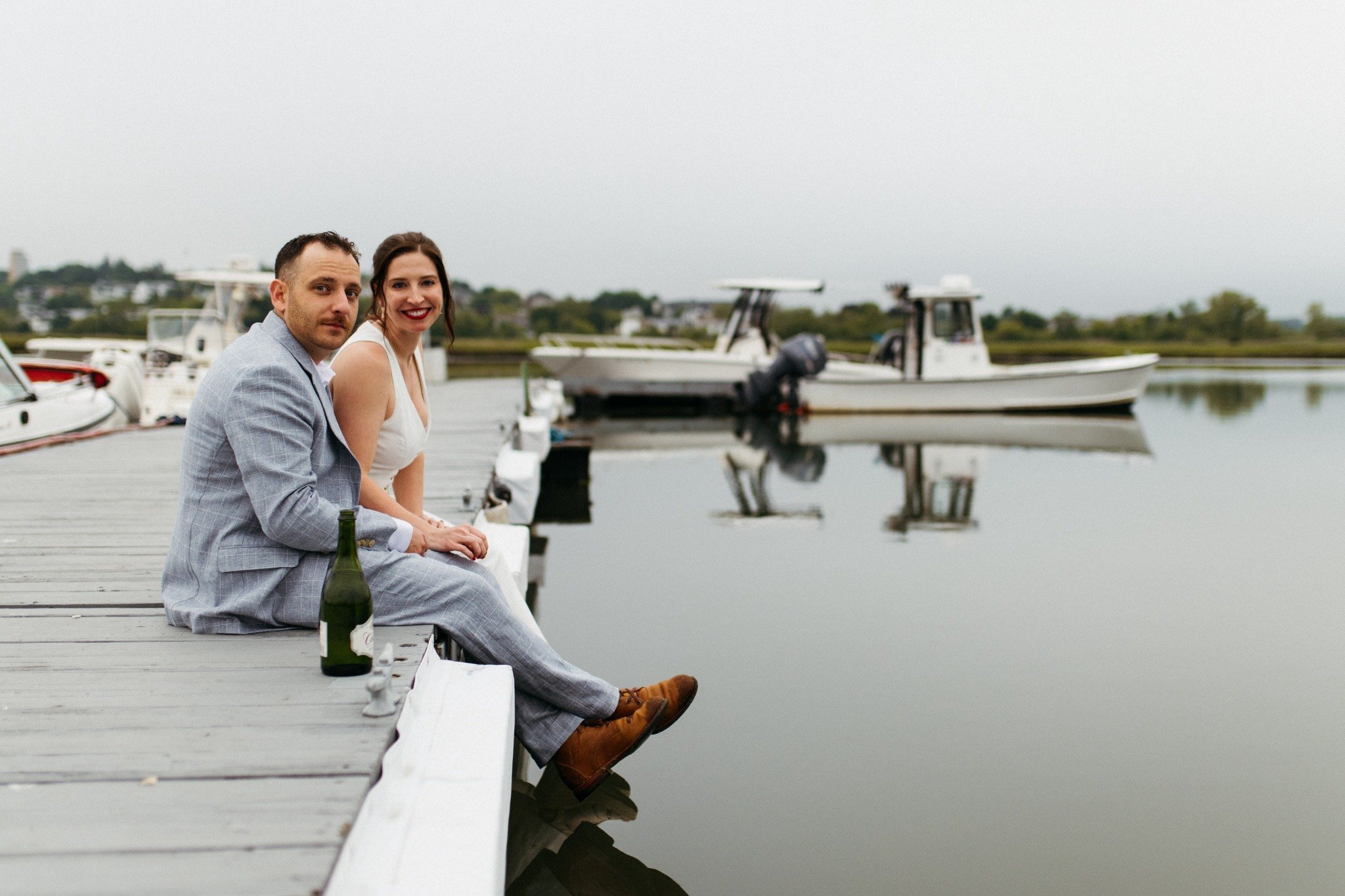 massachusetts-engagement-session-autumn-couple-sitting-together-on-log-023.jpg