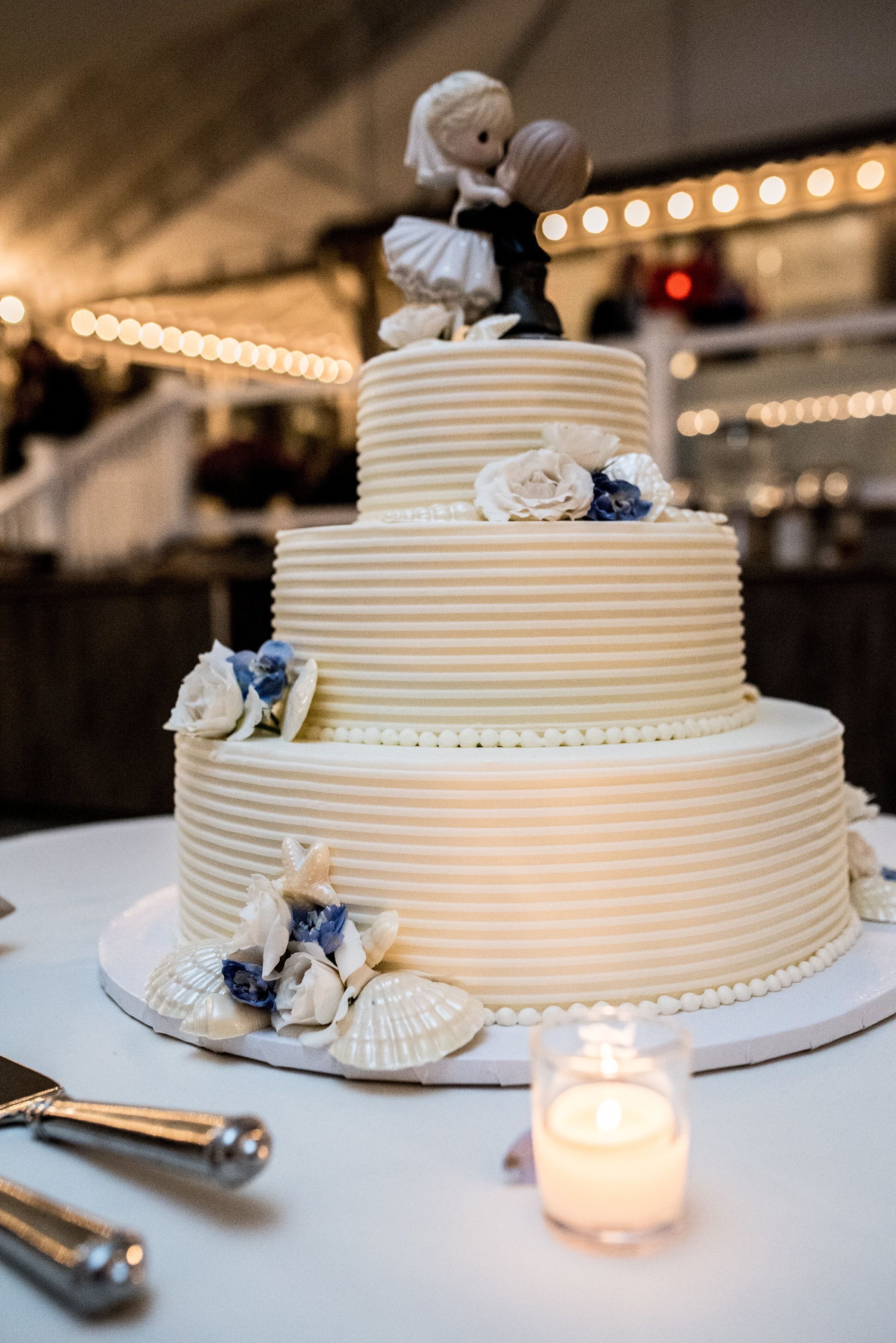 Popponesset Inn Beach Wedding Reception Cake