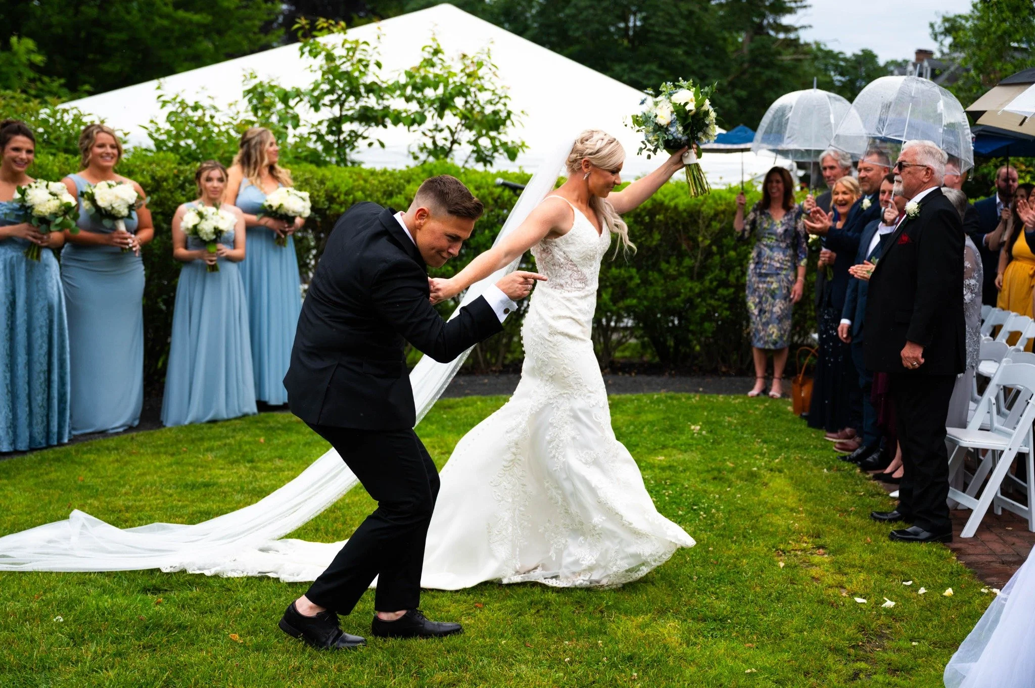 massachusetts-wedding-photographer-ceremony-grand-entrance-bride-and-groom-celebration-022.jpg