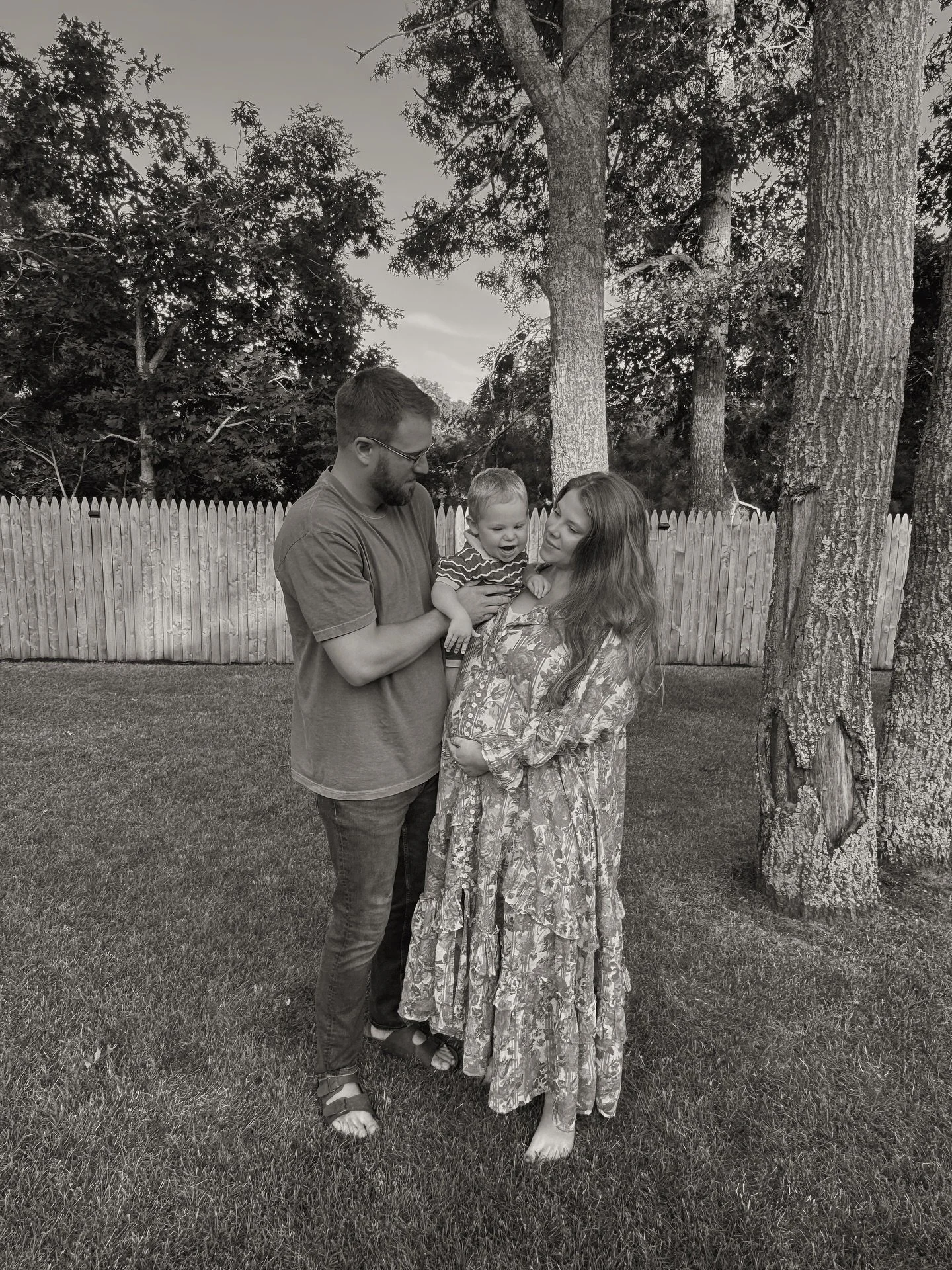 2025 wedding season has officially wrapped and I finally have the time to get back in the swing of things via social sooooo without further aduuu&mdash;Surprise! I&rsquo;ve been carrying a very special, very tiny, plus one this entire wedding season!