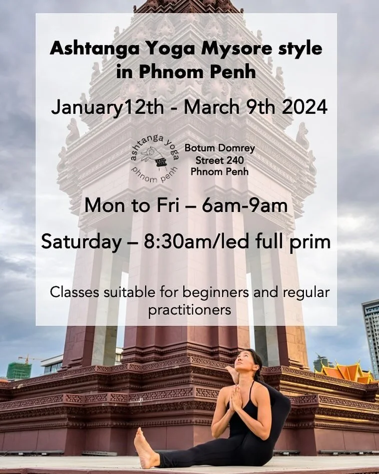 What is Ashtanga Yoga Mysore-style?

Ashtanga Mysore style is the traditional way Ashtanga Yoga is taught in India 🇮🇳, more precisely in the city of Mysore (Karnataka) where it gets its origin from.

In a Mysore-style class you will be taught indiv