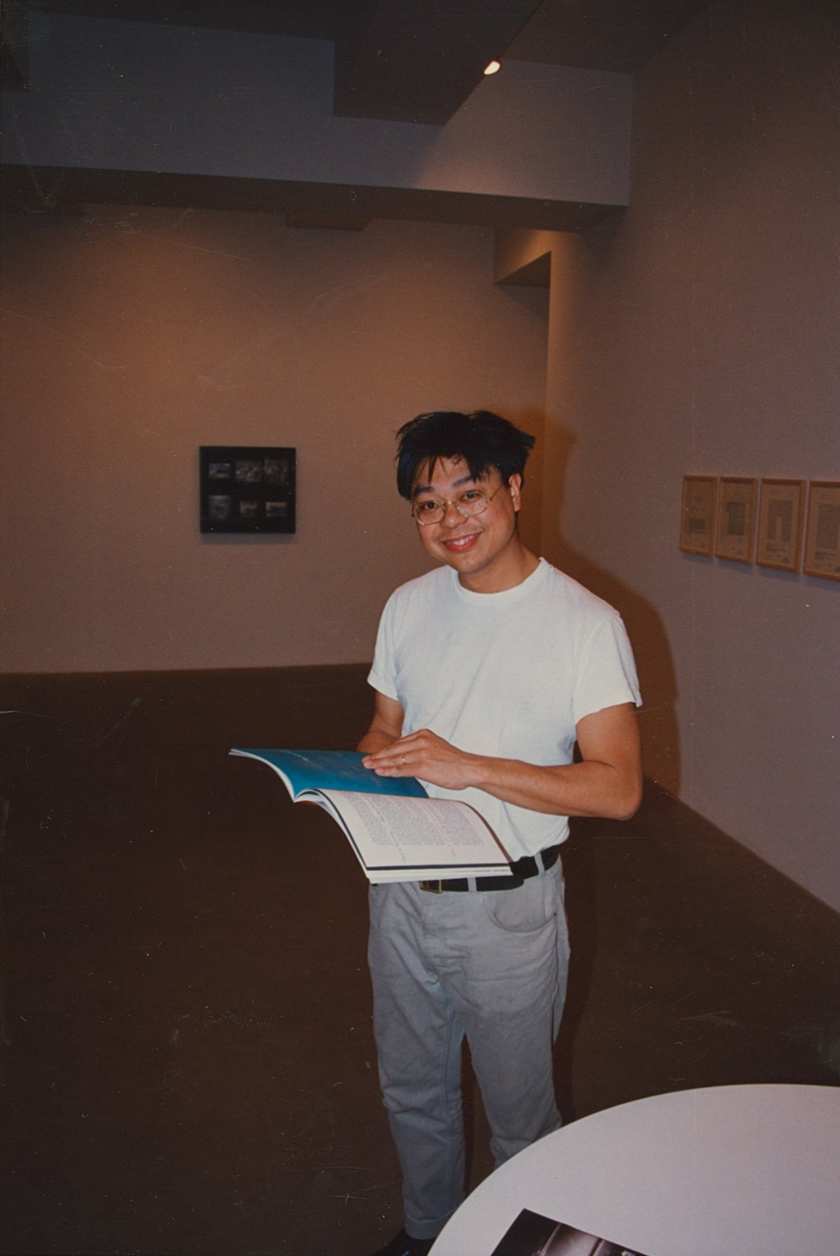 Rirkrit Tiravanija before the start of the Publicsfear 2 launch event at Andrea Rosen Gallery on 4/19/93