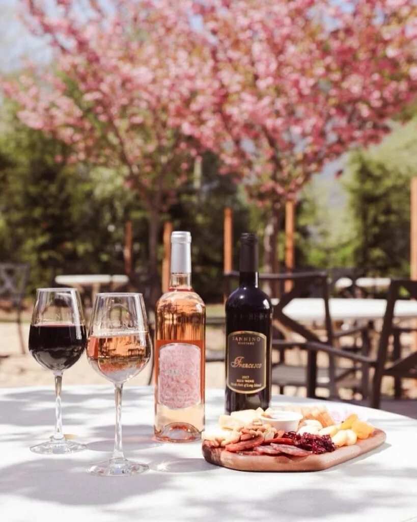 Tasting: Petals and Pinot