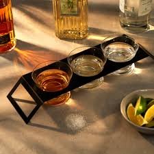 Tequila/Mezcal Fligth Night