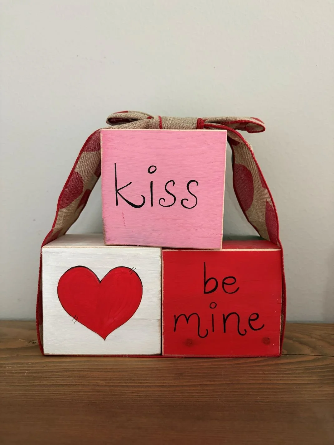 DIY Reversible Valentine’s Decor