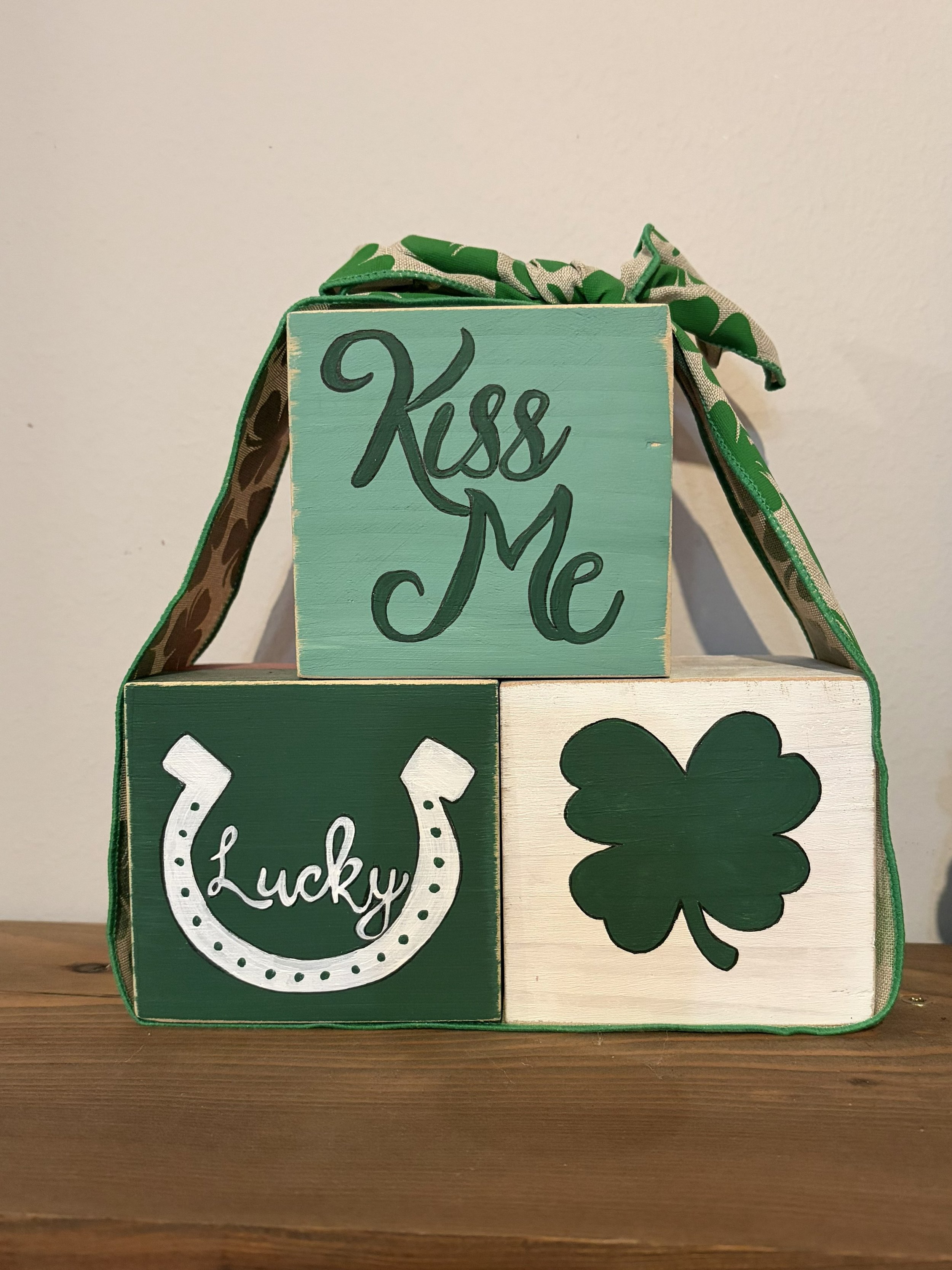 DIY Reversible St. Patrick’s Day Decor