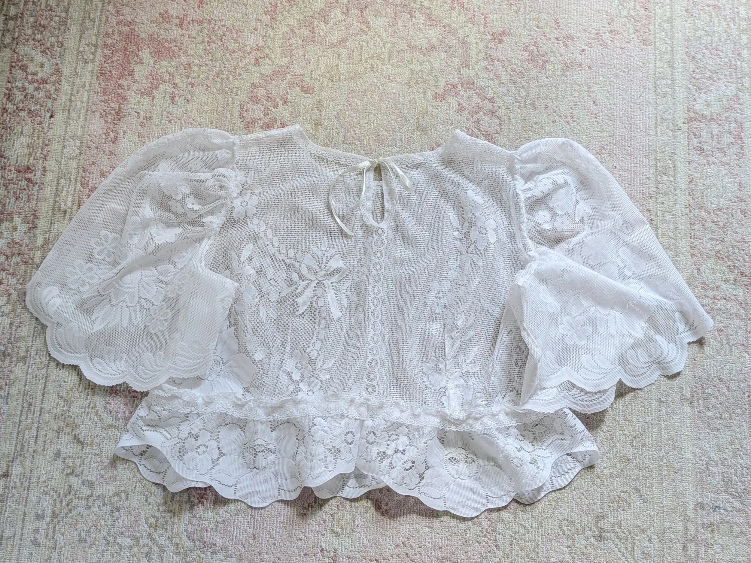 Laceblouse back2.jpg