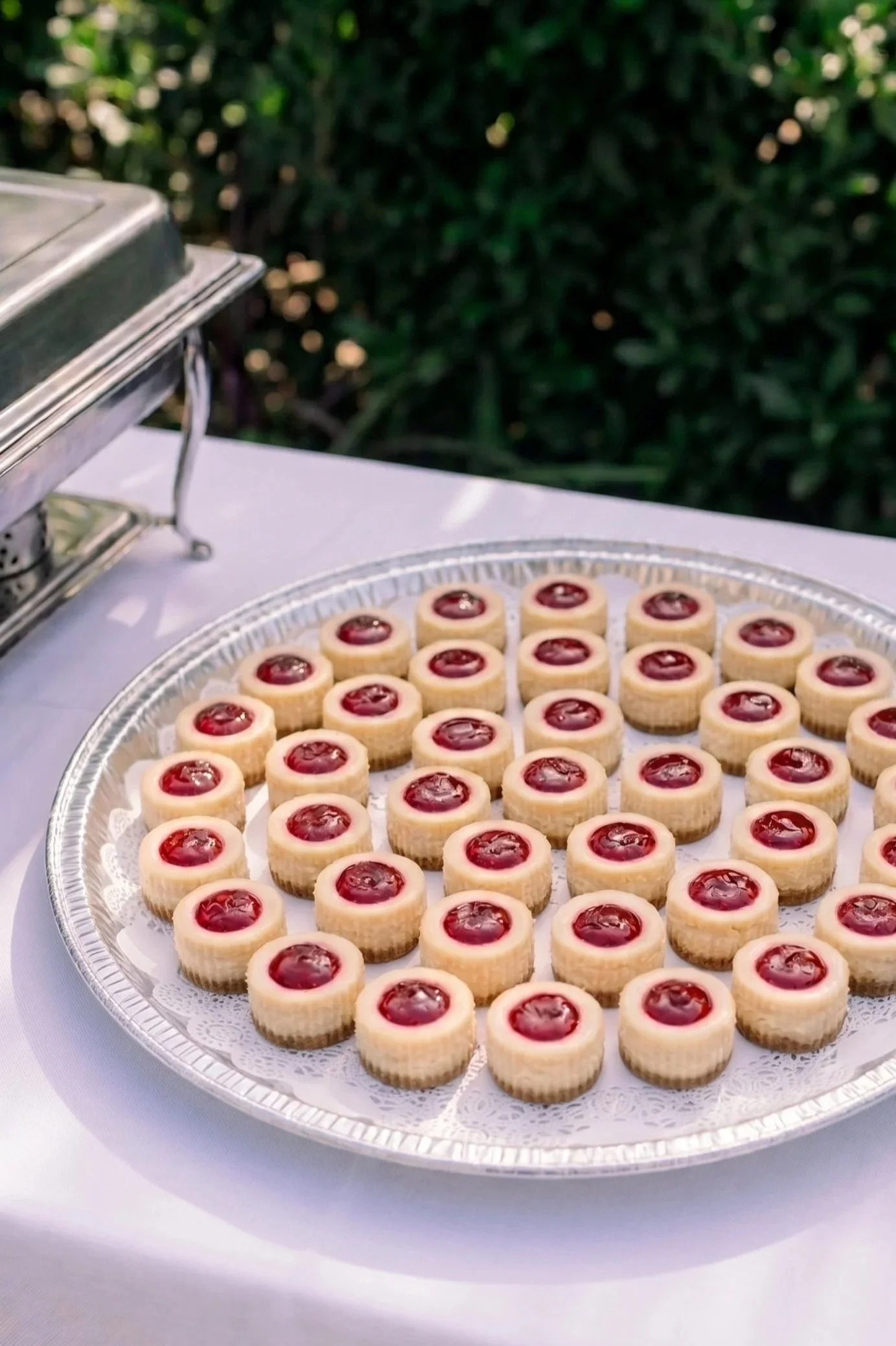 Cheesecake Tray<br>Small (Feeds 8-10)