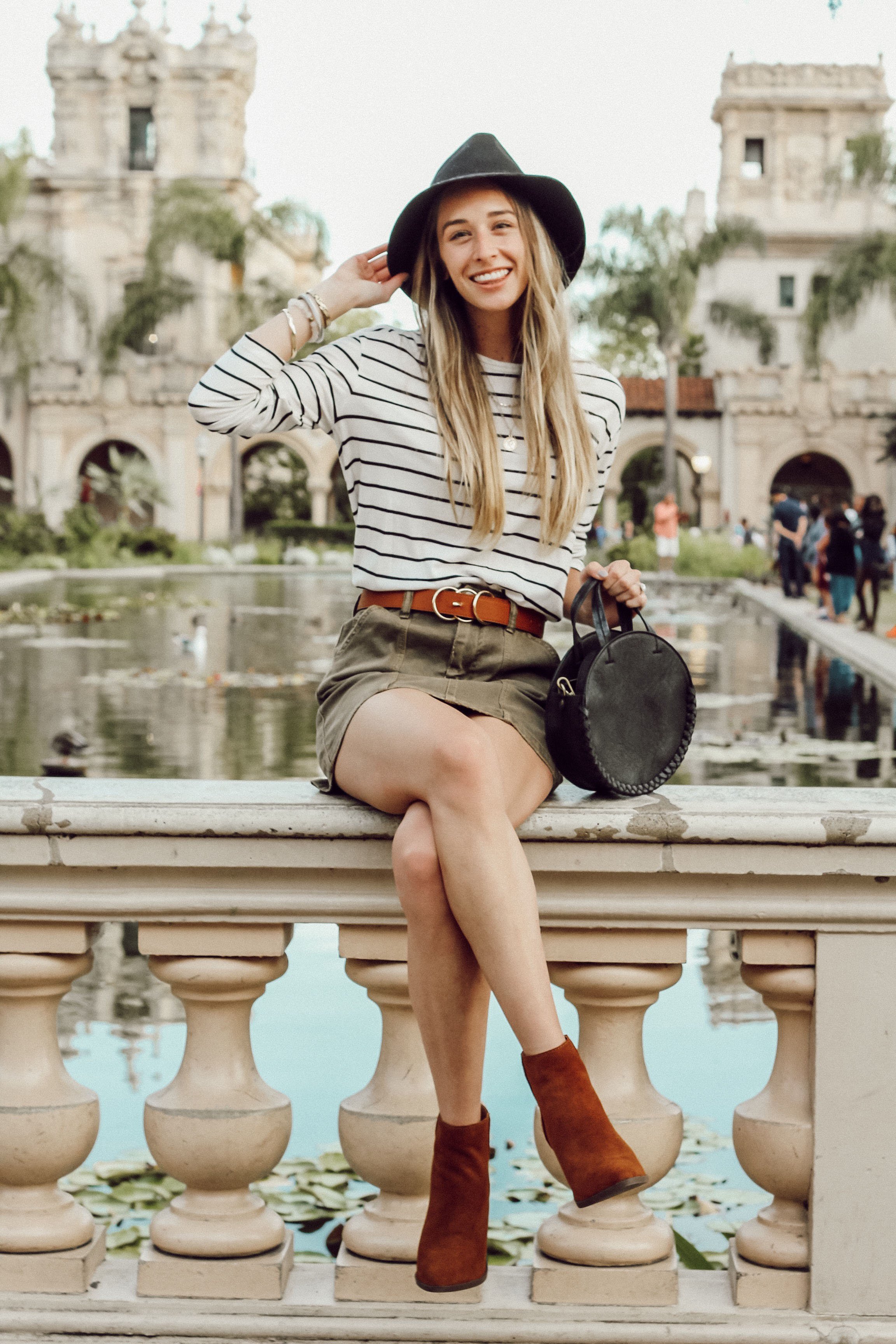 Outfit Ideas: How to Wear Fall Ankle Boots in the Summer