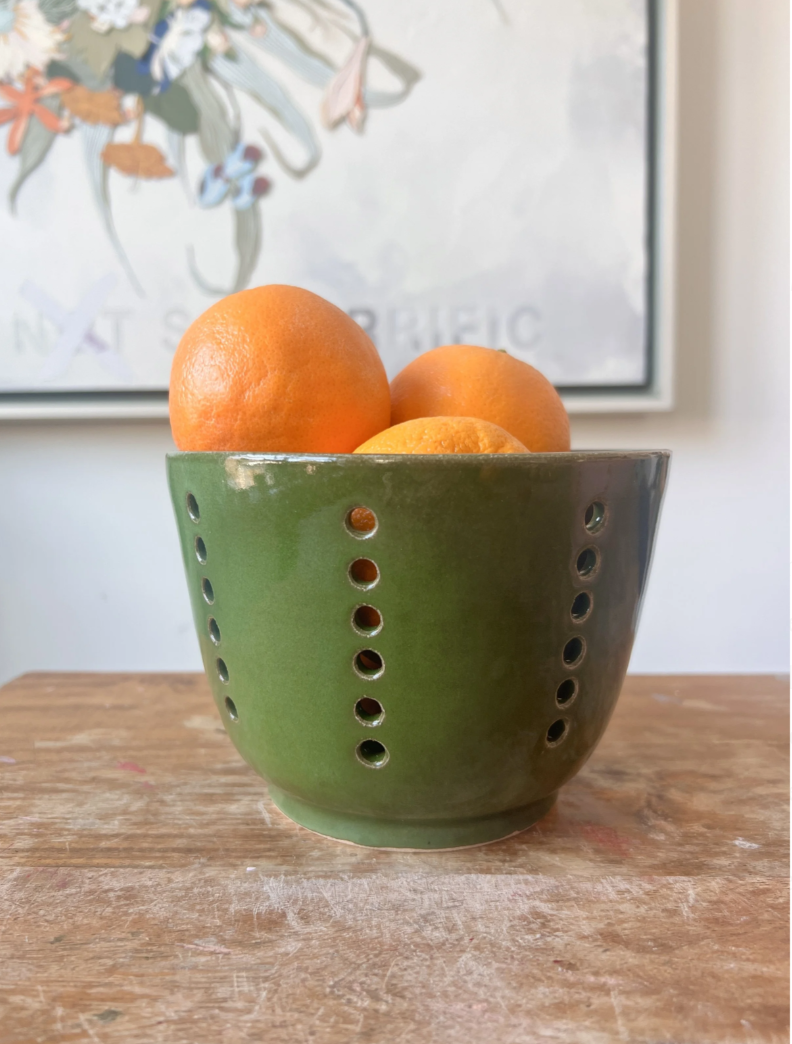 green colander2.png