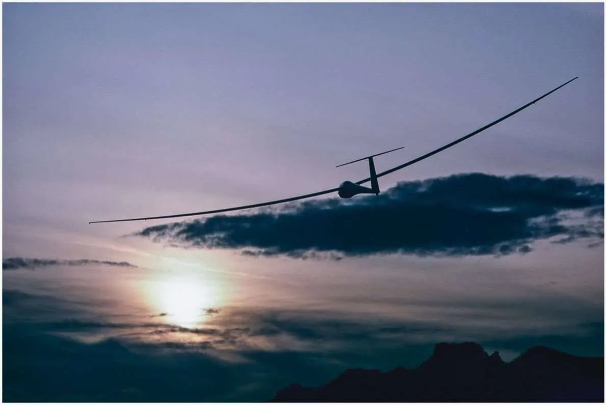 sailplane-cloud.jpg