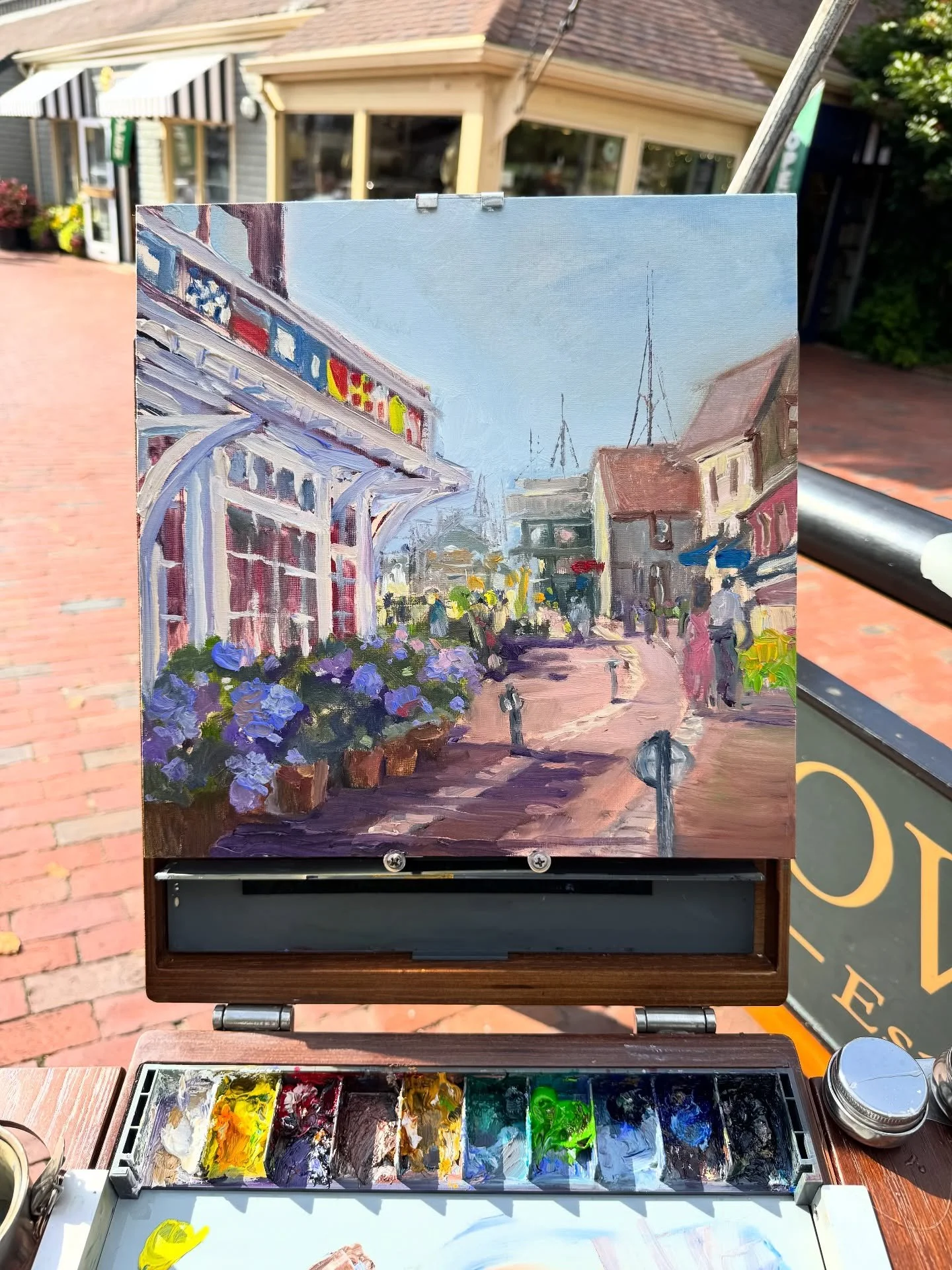 Nothing like painting live in Newport during Boat Show week 🎨✨ Bowen&rsquo;s Wharf on a sunny day, 12x12 oil on linen, using with the SYSTEM Medium by box N paint. #nensipaintings
.
.
#pleinairpainting #pleinairpainter #pleinairmag #oilpaintingonlin