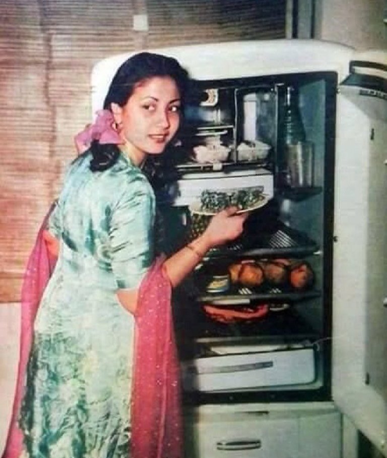 Meena kumari 🎀 - 1970s