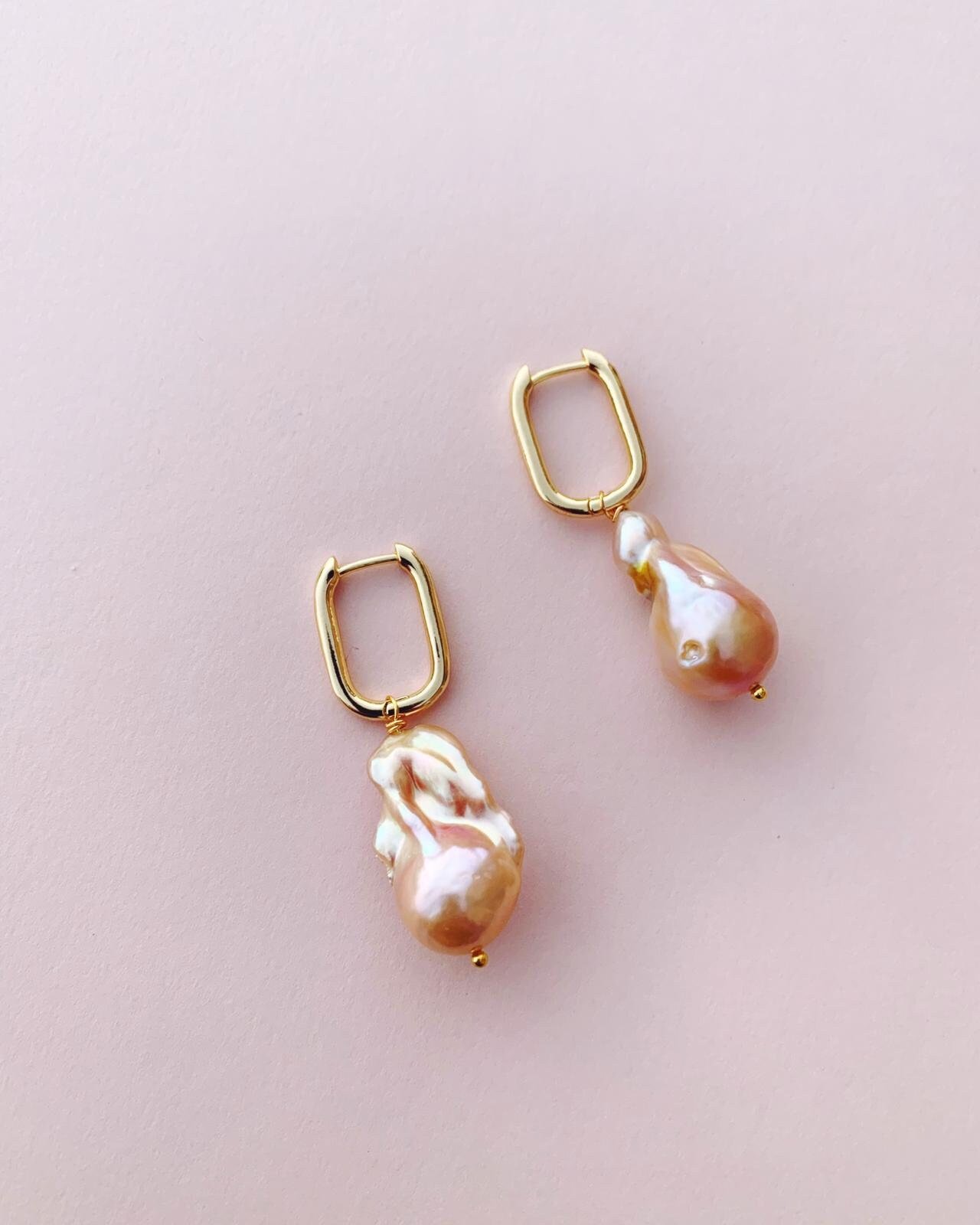 https://i.etsystatic.com/15187696/r/il/60c6c0/2961745638/il_fullxfull.2961745638_1mki.jpg