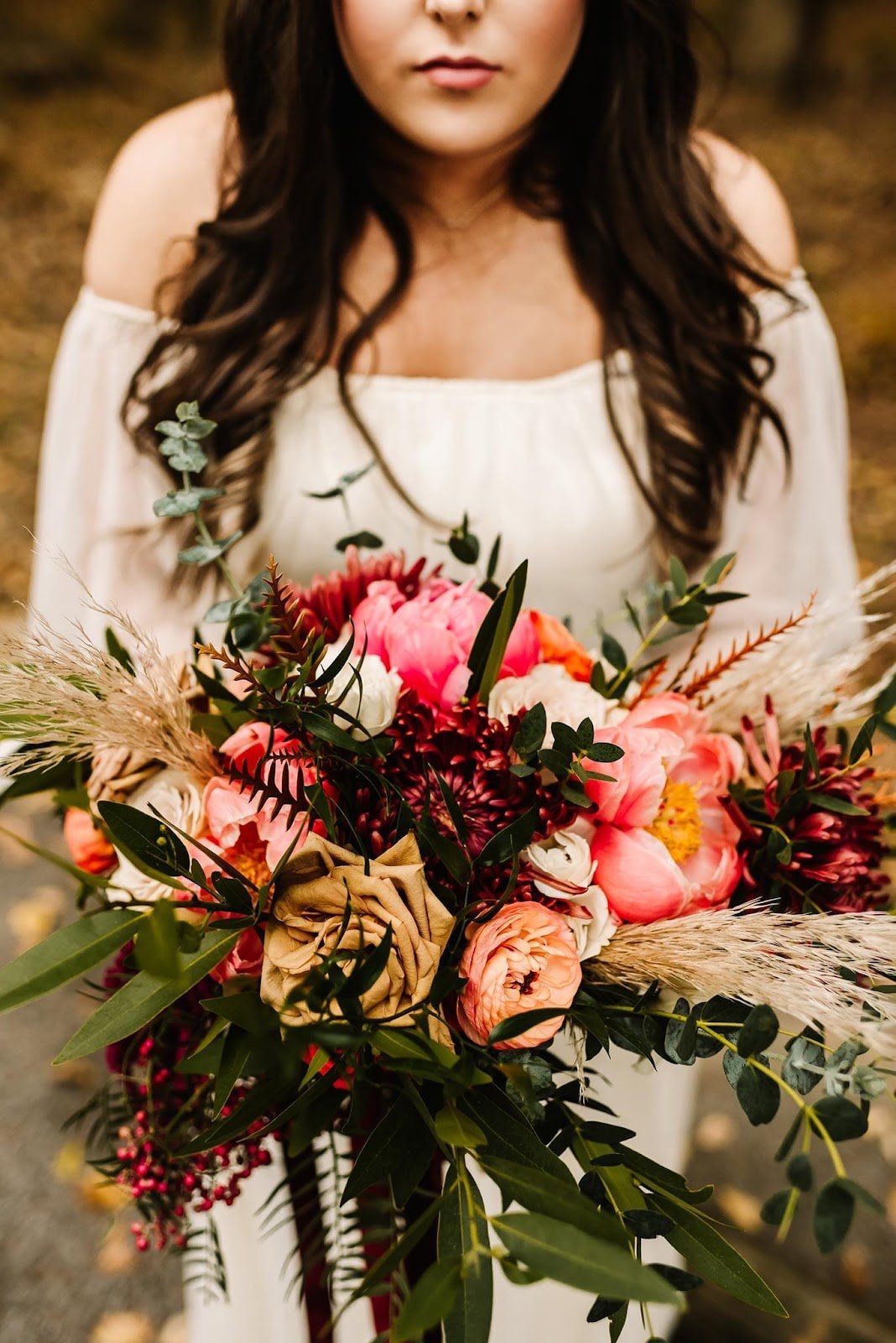 winter bridal bouquet.jpeg