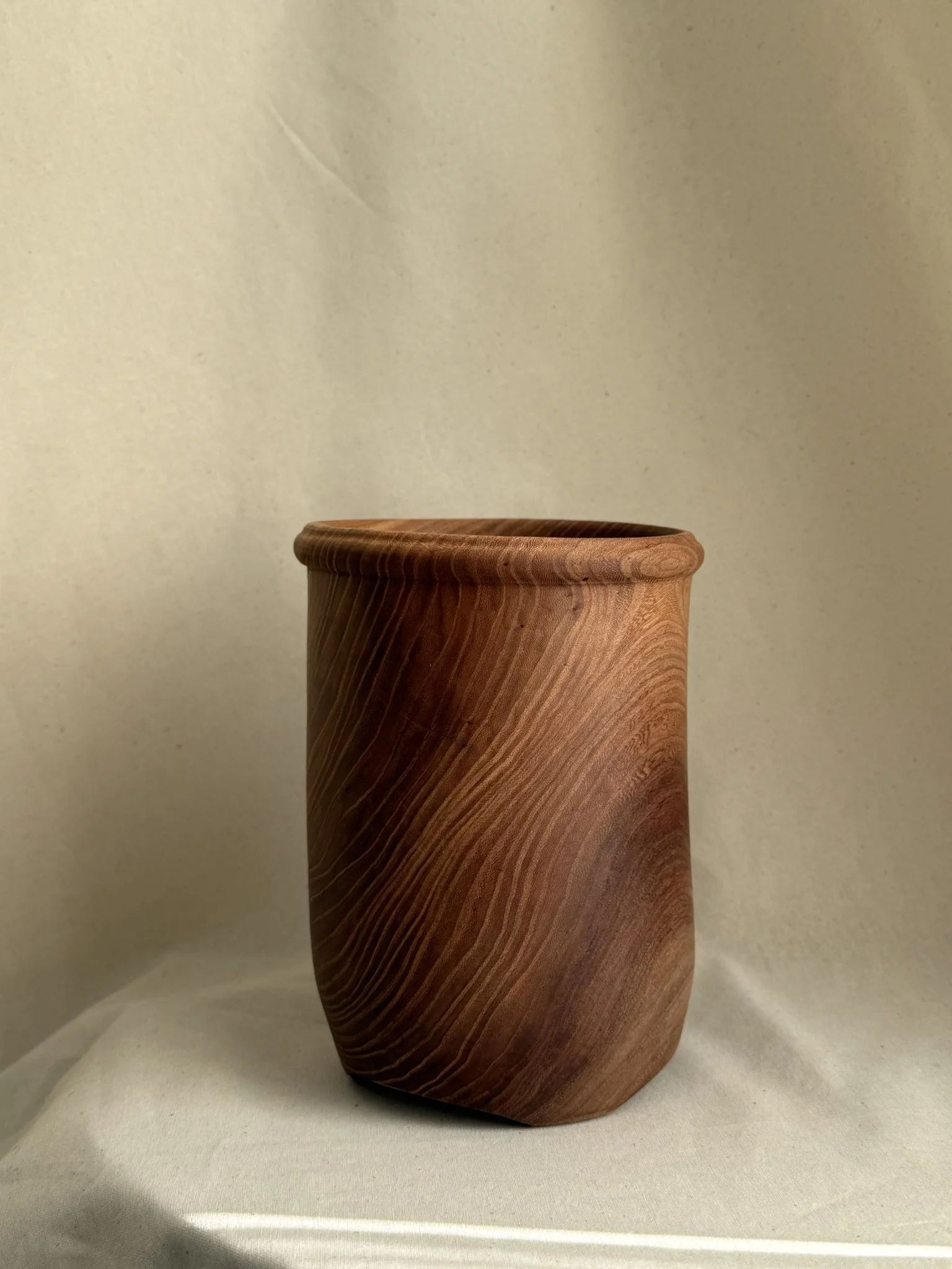 Utensil Crock - View 2.jpeg