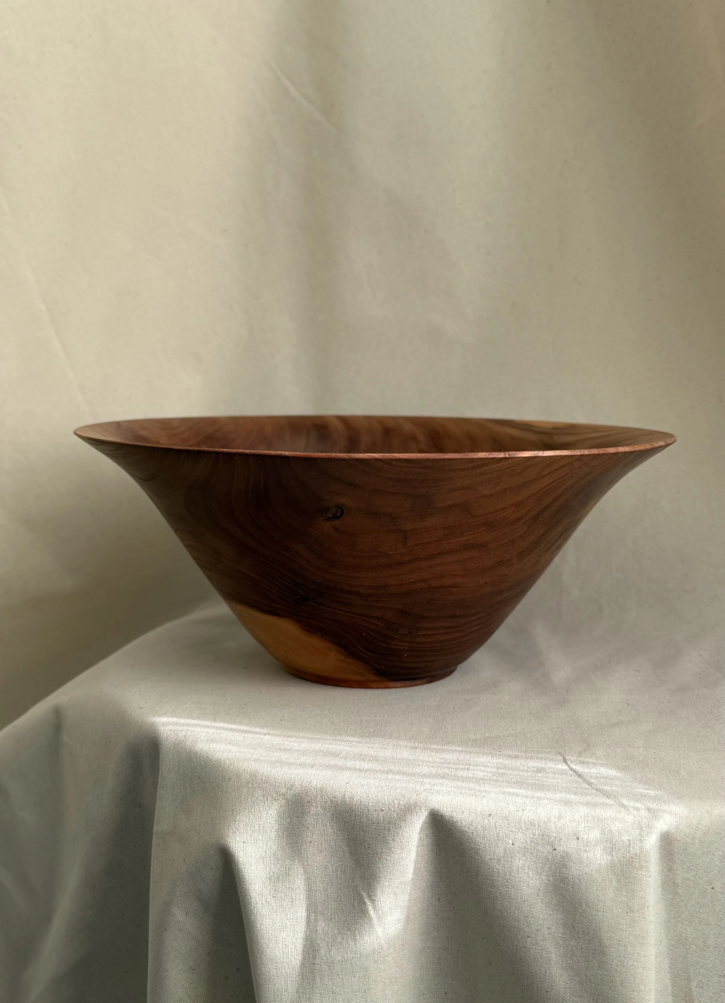 Elm Tulip Bowl