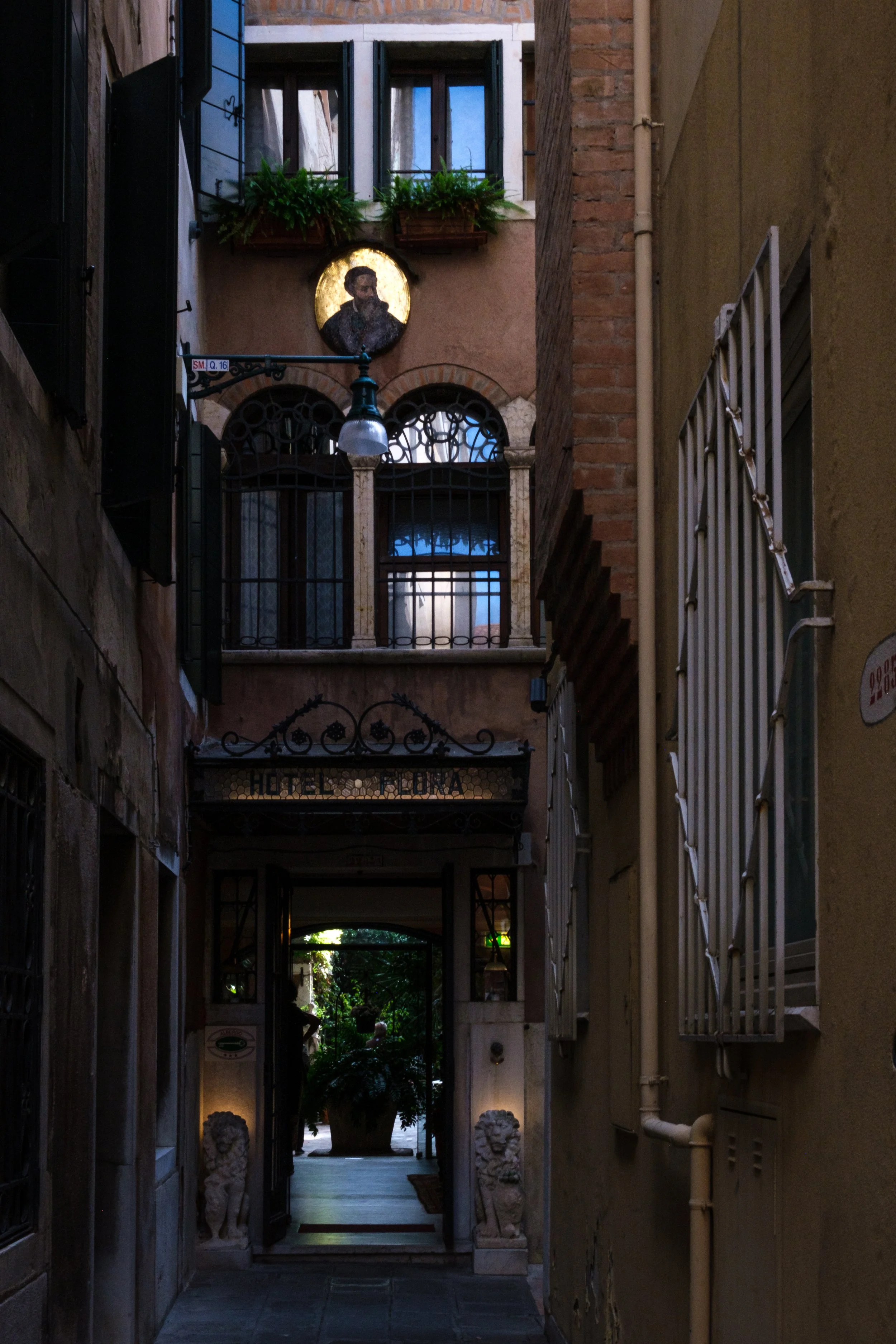 Hotel Flora - Venice-1.jpg