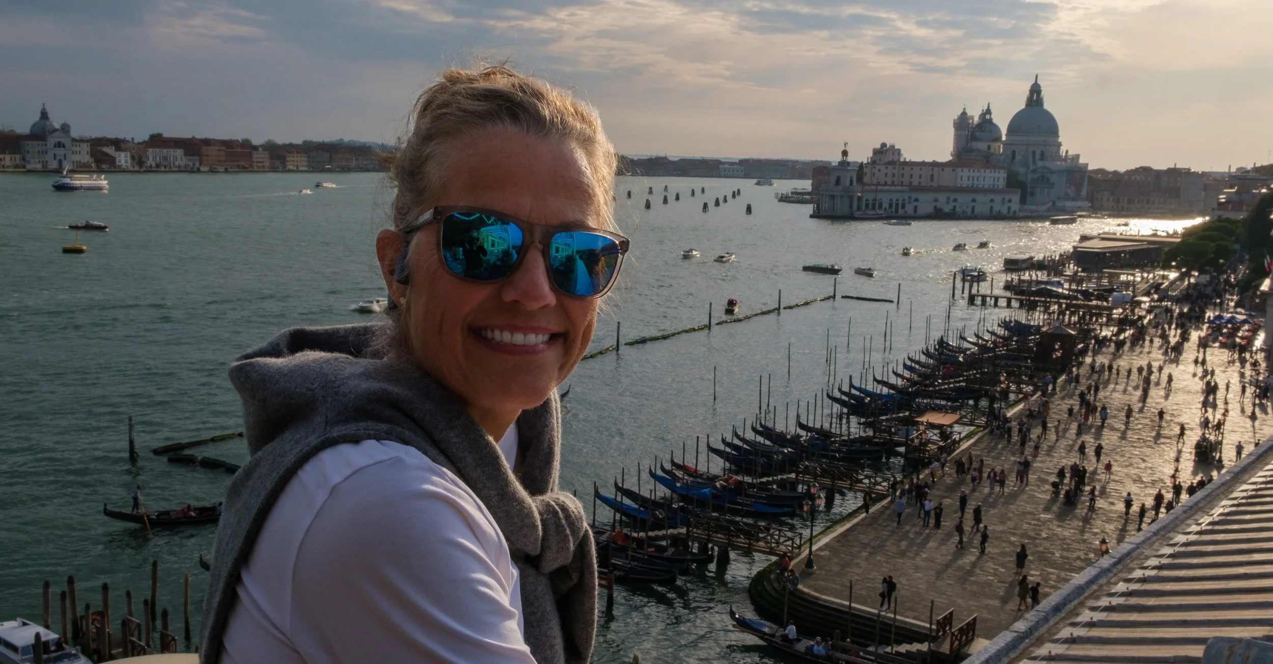 Suz Looking at Basilica della Salute-1.jpg