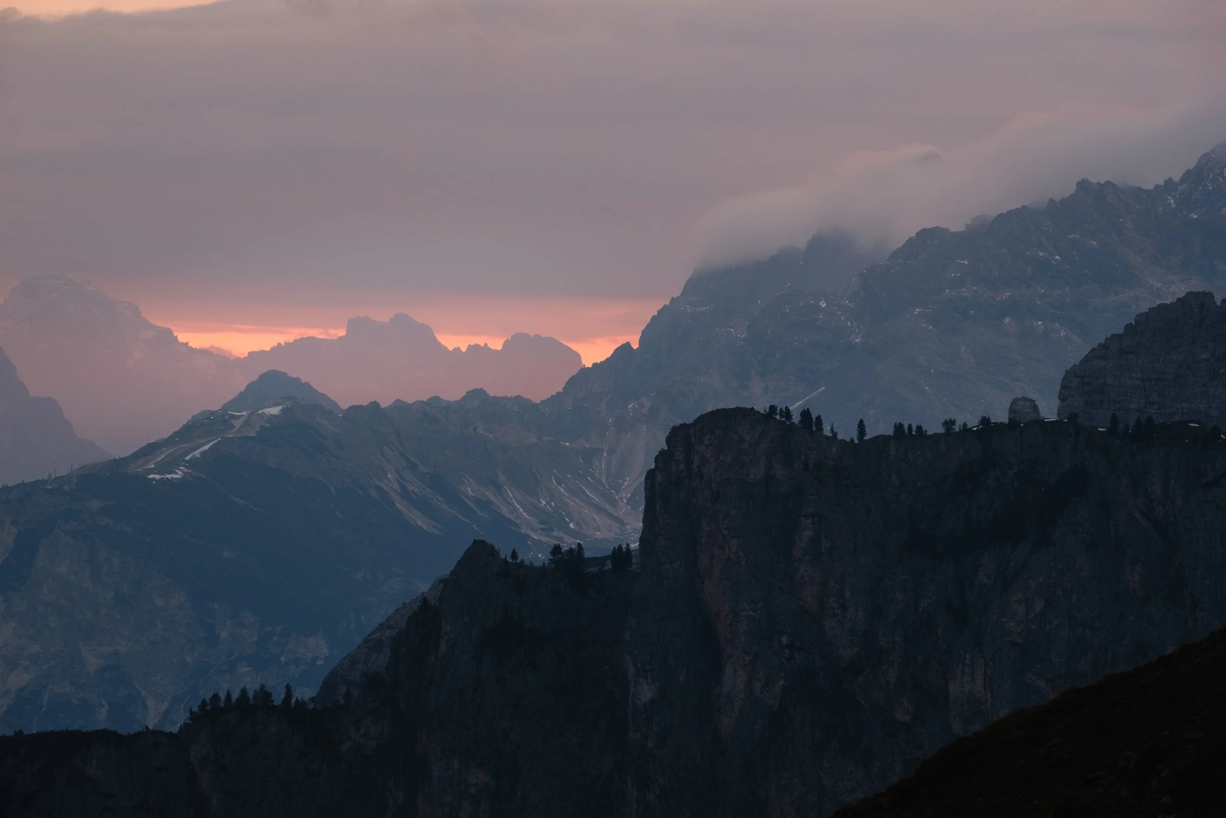 Sunrise from view above Passo Giau_2-1.jpg