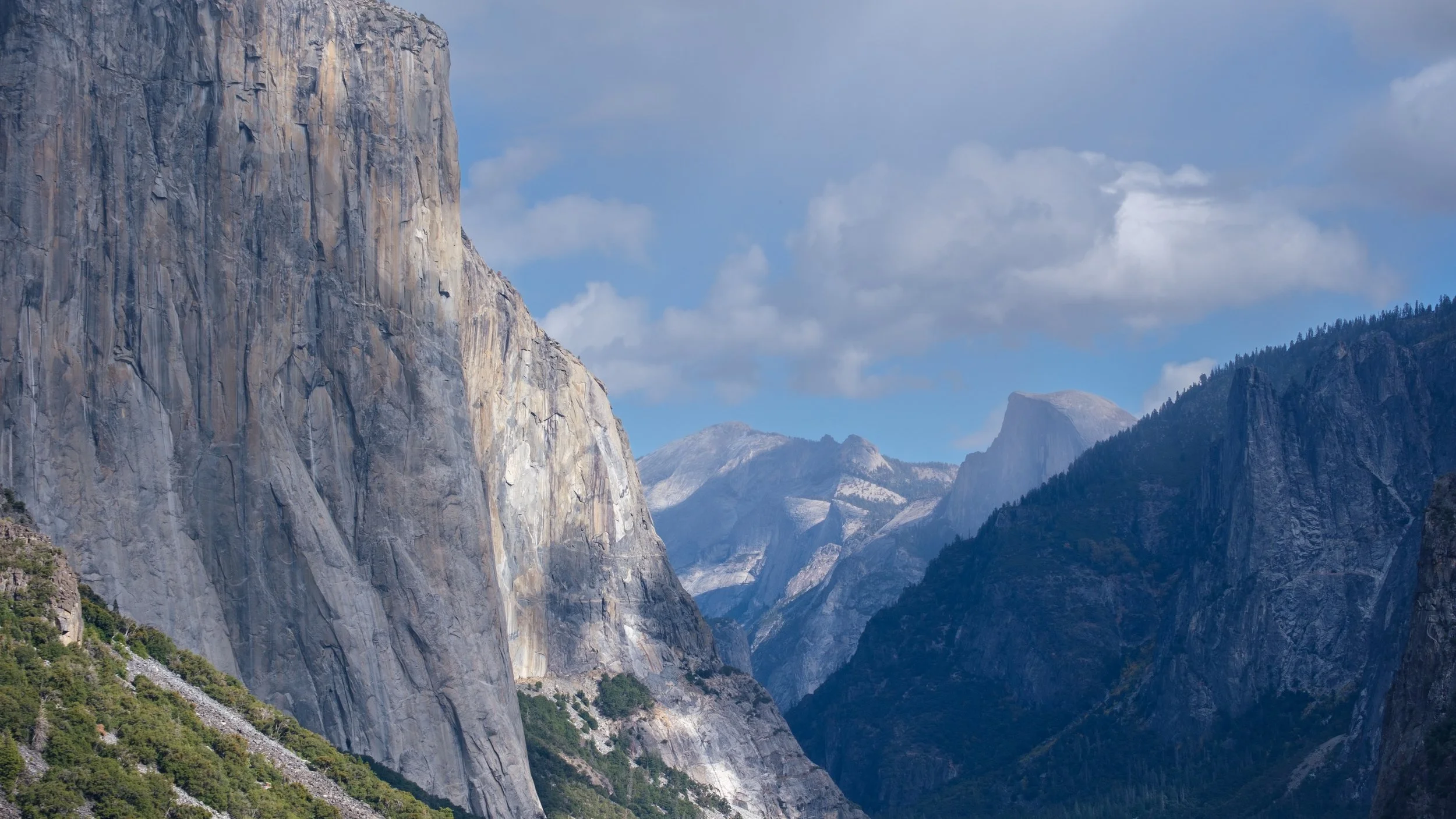 Tunnel view Cap to Half-dome-1.jpg