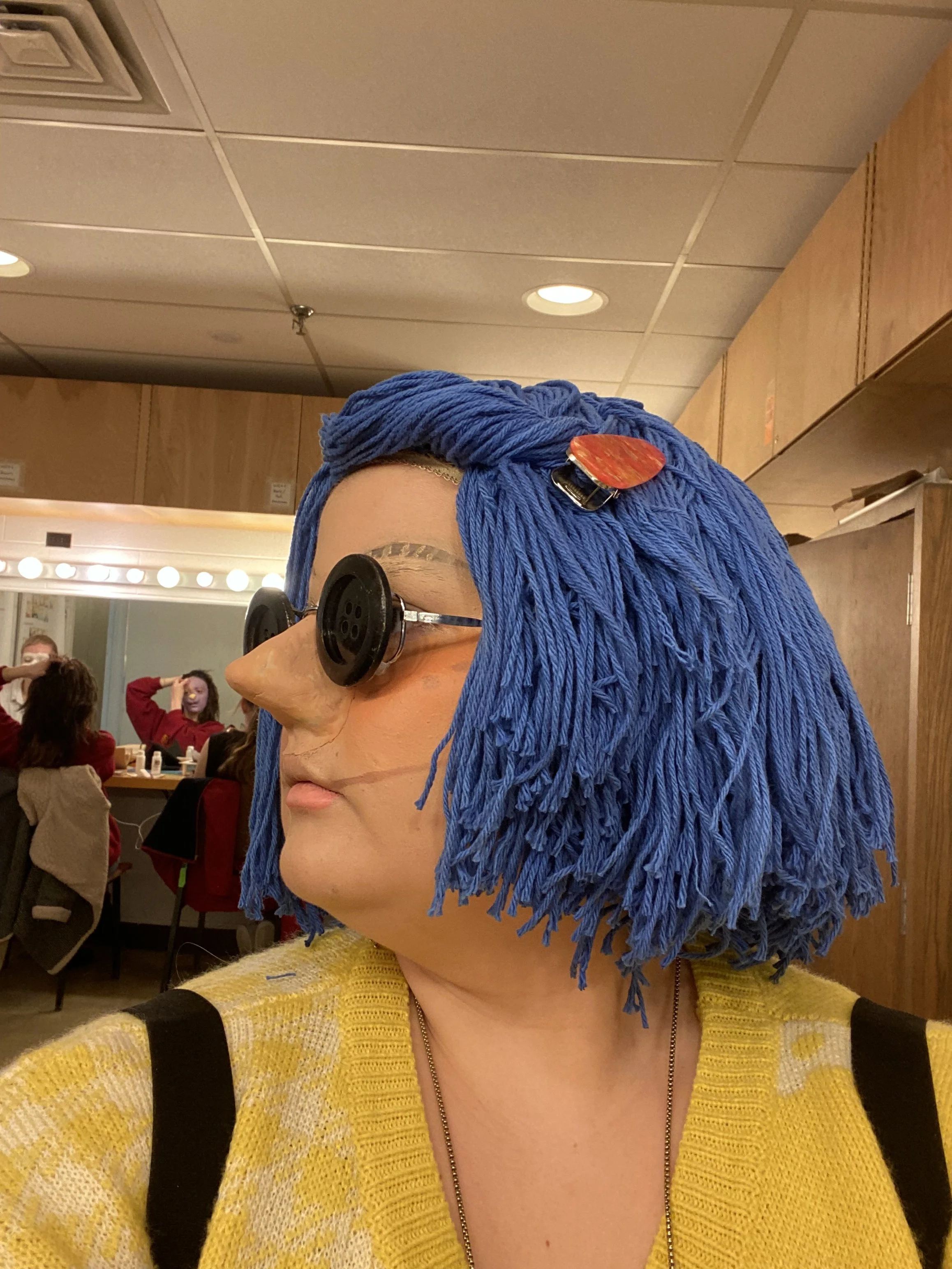 makeup coraline profile.jpeg
