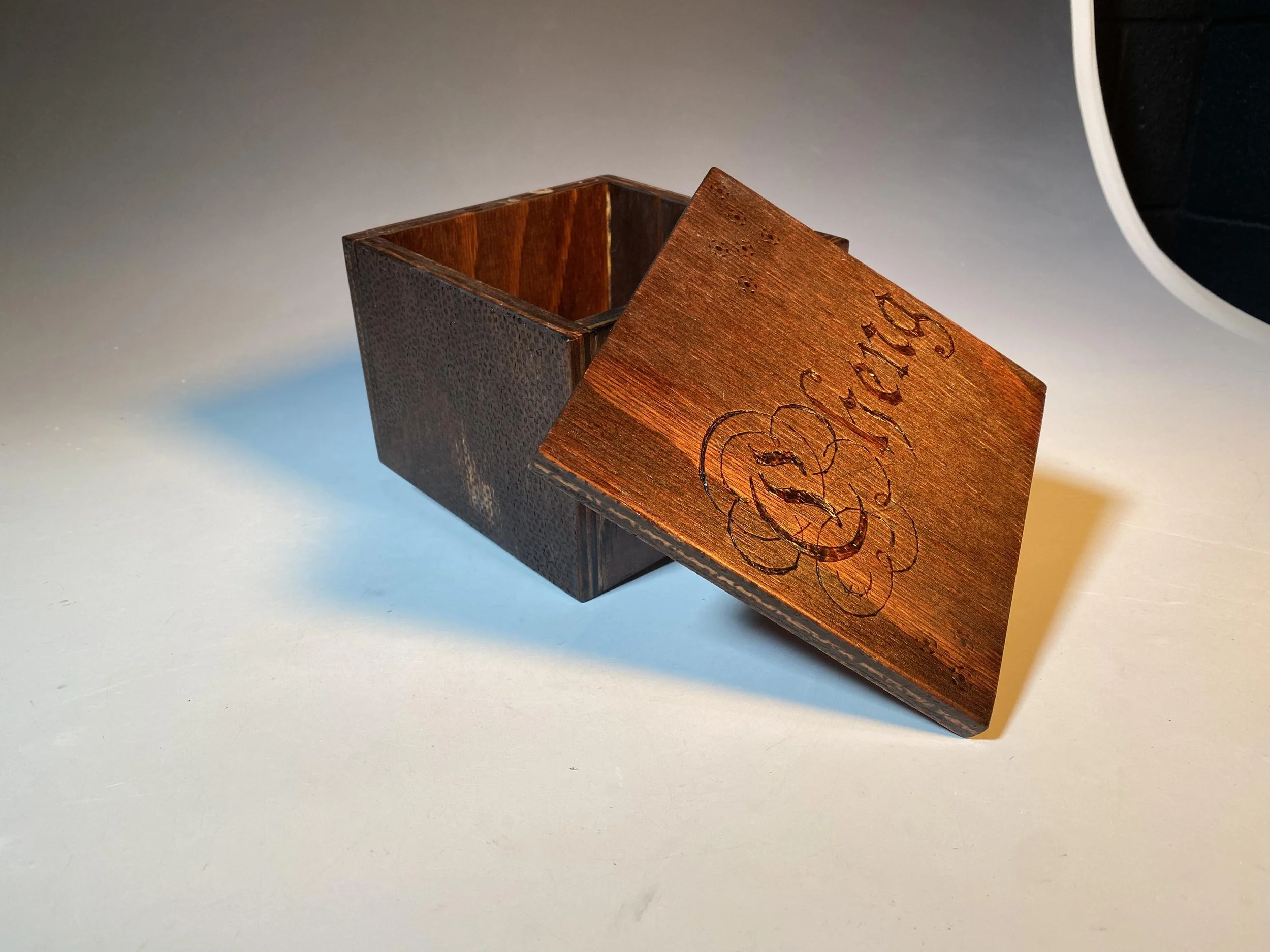 cheng box 1.jpg