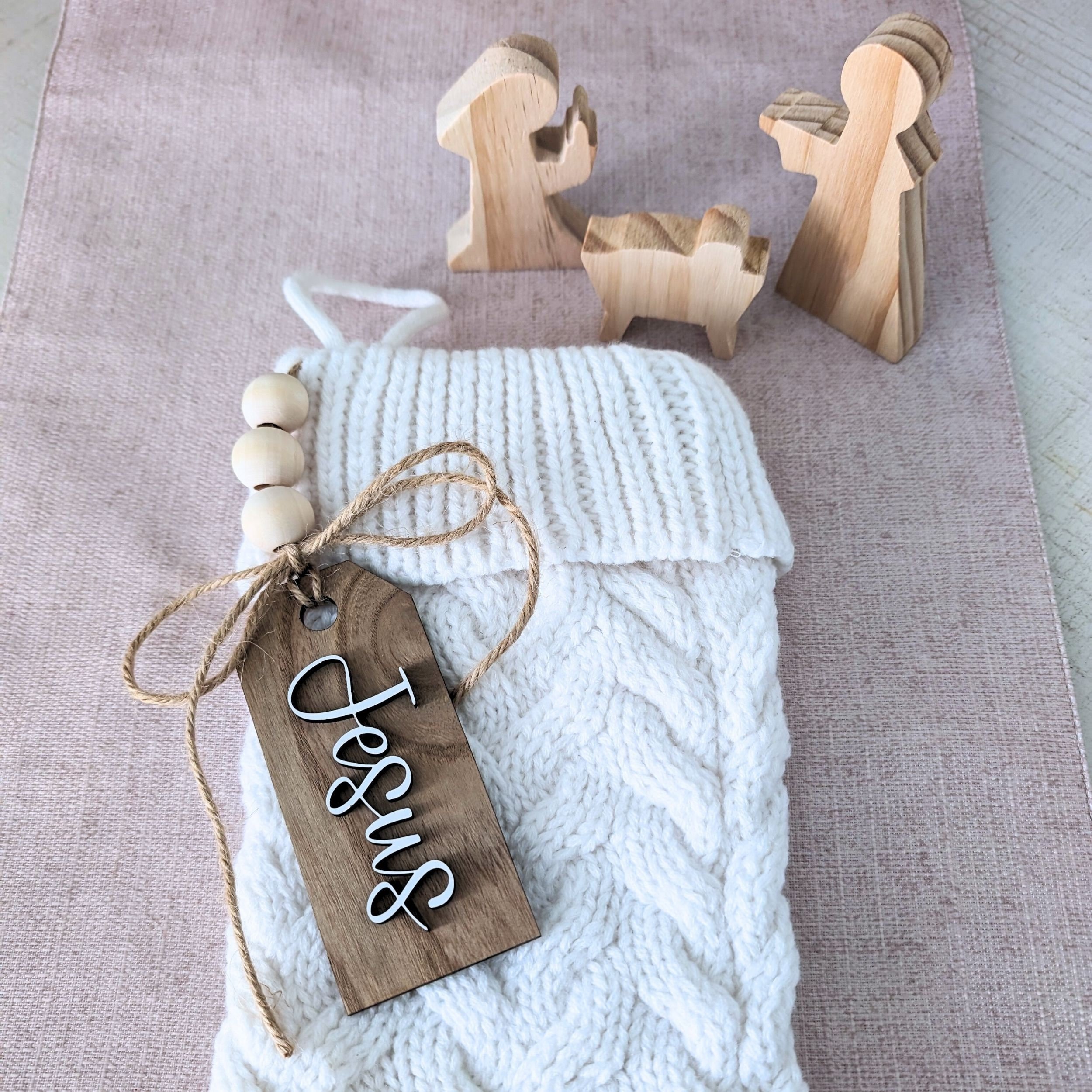 https://i.etsystatic.com/15858695/r/il/94b939/5550166929/il_fullxfull.5550166929_lf8w.jpg