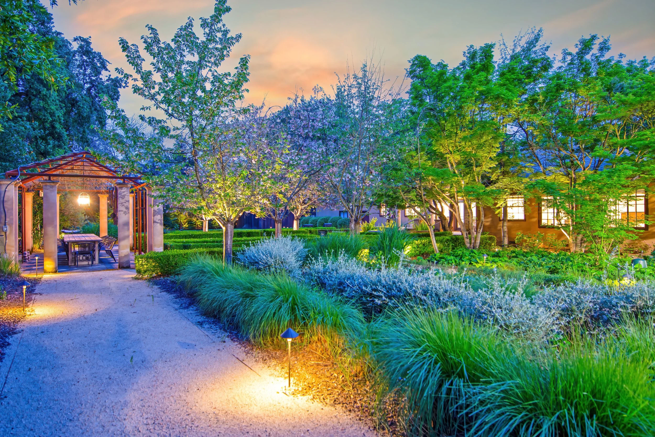 40.  Garden night 2.jpg