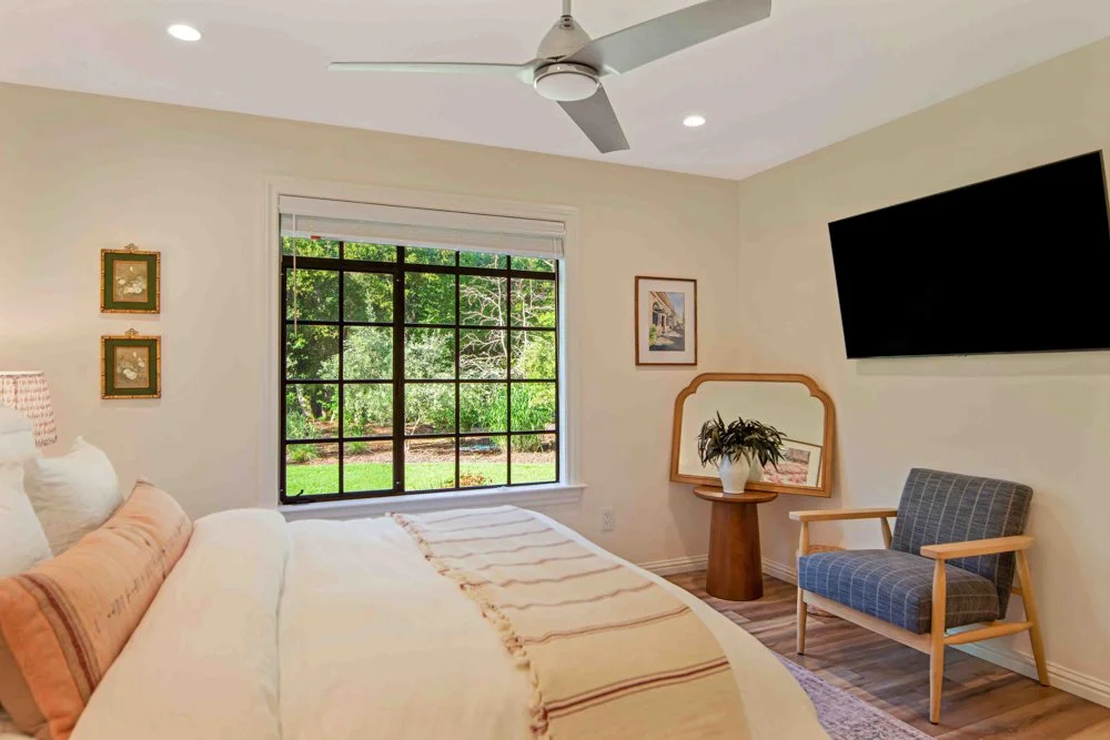 23.  Third Guest Bed 2.jpg