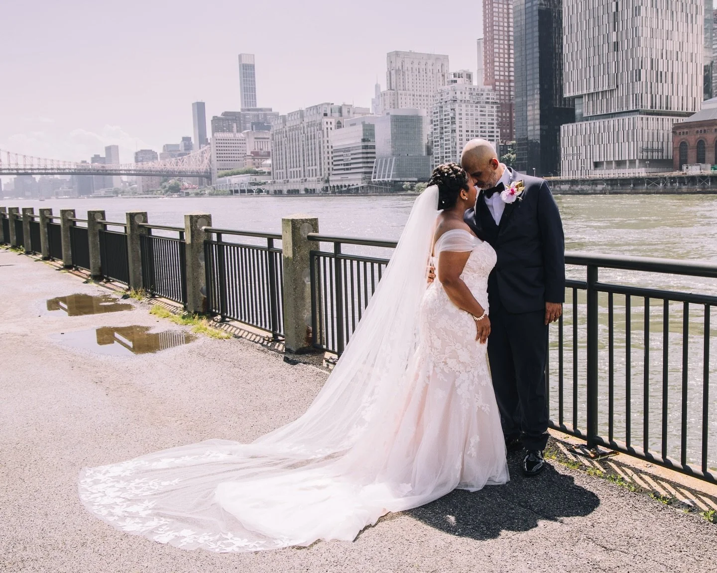 A New York wedding hits different. ✨

Exchanging vows with the Manhattan skyline as your backdrop is more than a moment it&rsquo;s a statement. Iconic architecture, city energy, and timeless elegance all coming together to create an unforgettable &ld