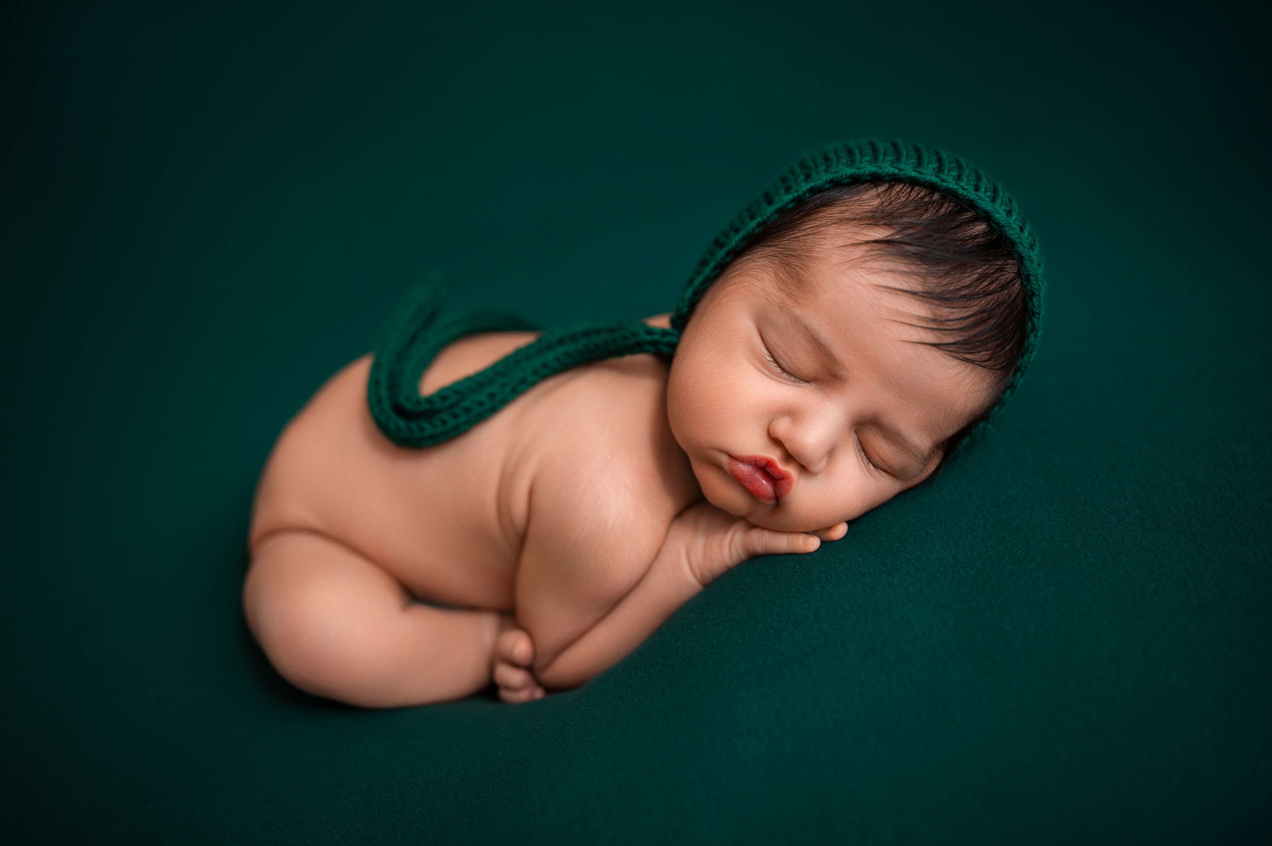 Seattle newborn photographer, newborn photography near me, Mercer Island newborn photographer, Mercer Island newborn portrait studio