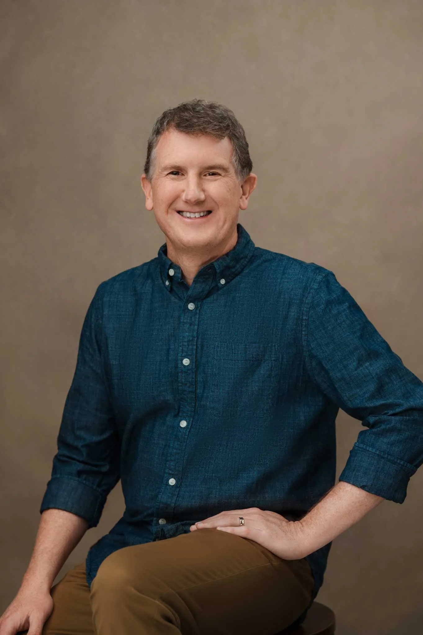 Seattle boudoir photographer, glamour boudoir photography Mercer Island, boudoir portraits near me Seattle