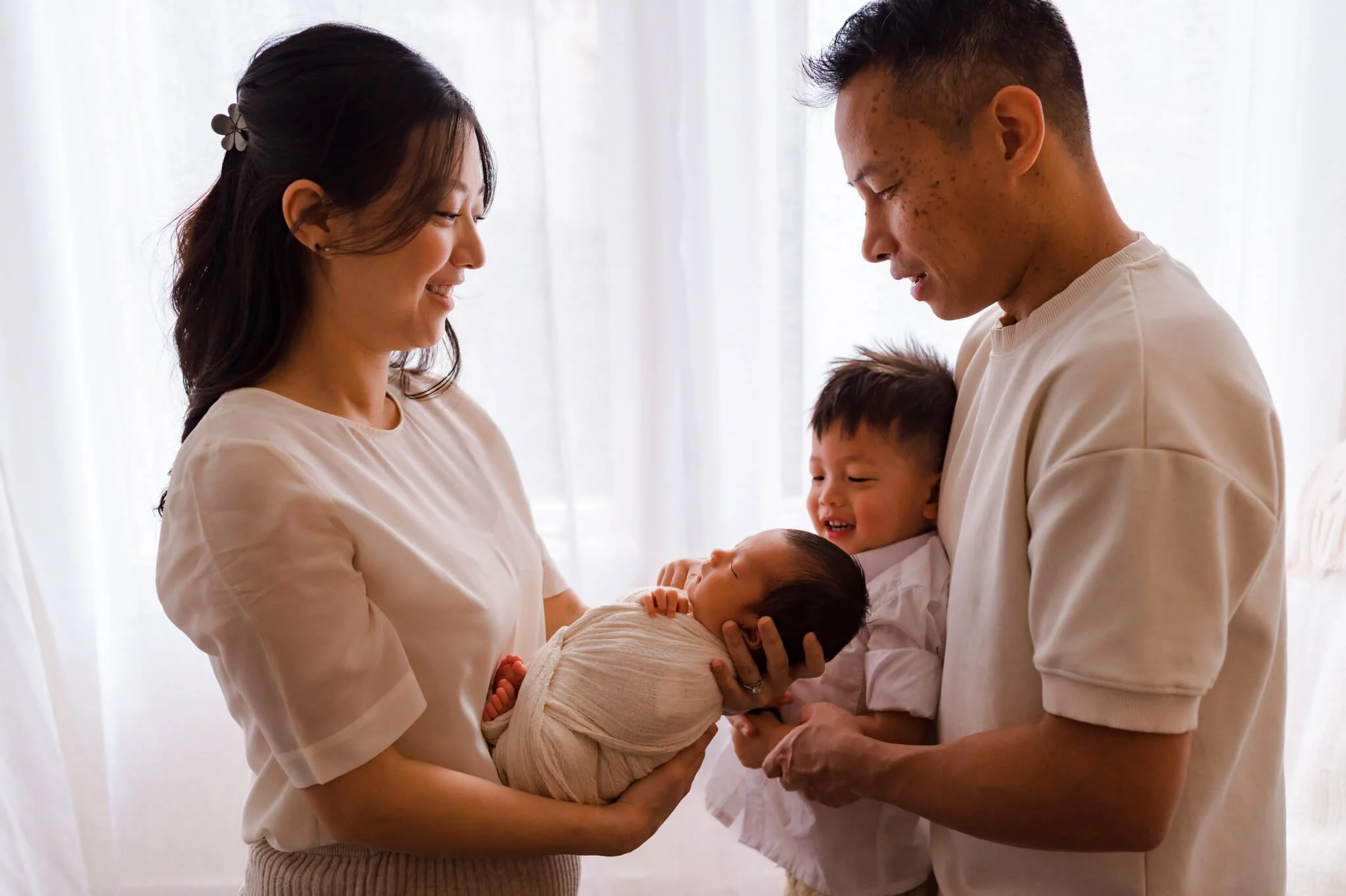 seattle newborn photographer, newborn portraits Seattle, newborn photography near me, infant photography Seattle