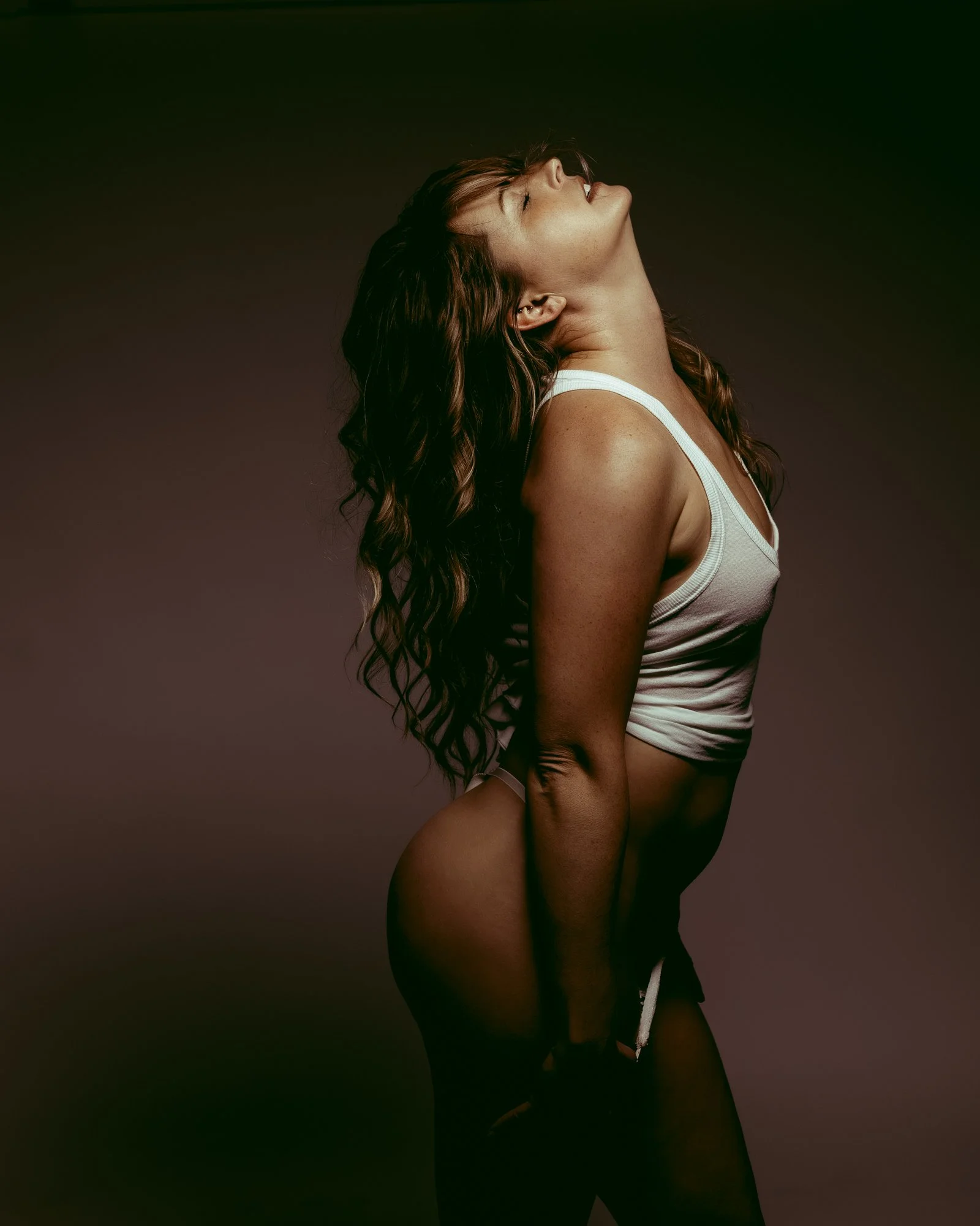 seattle-dark-and-moody-boudoir-photography-workshop6.jpg