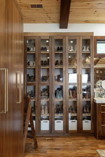 ropella custom closet shelving Medium.jpeg