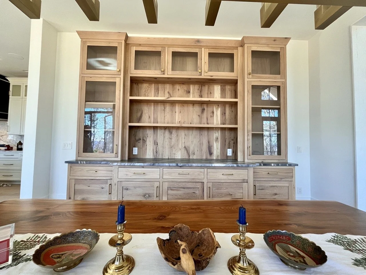 Built-In Dining Room Hutch_5612 Large.jpeg
